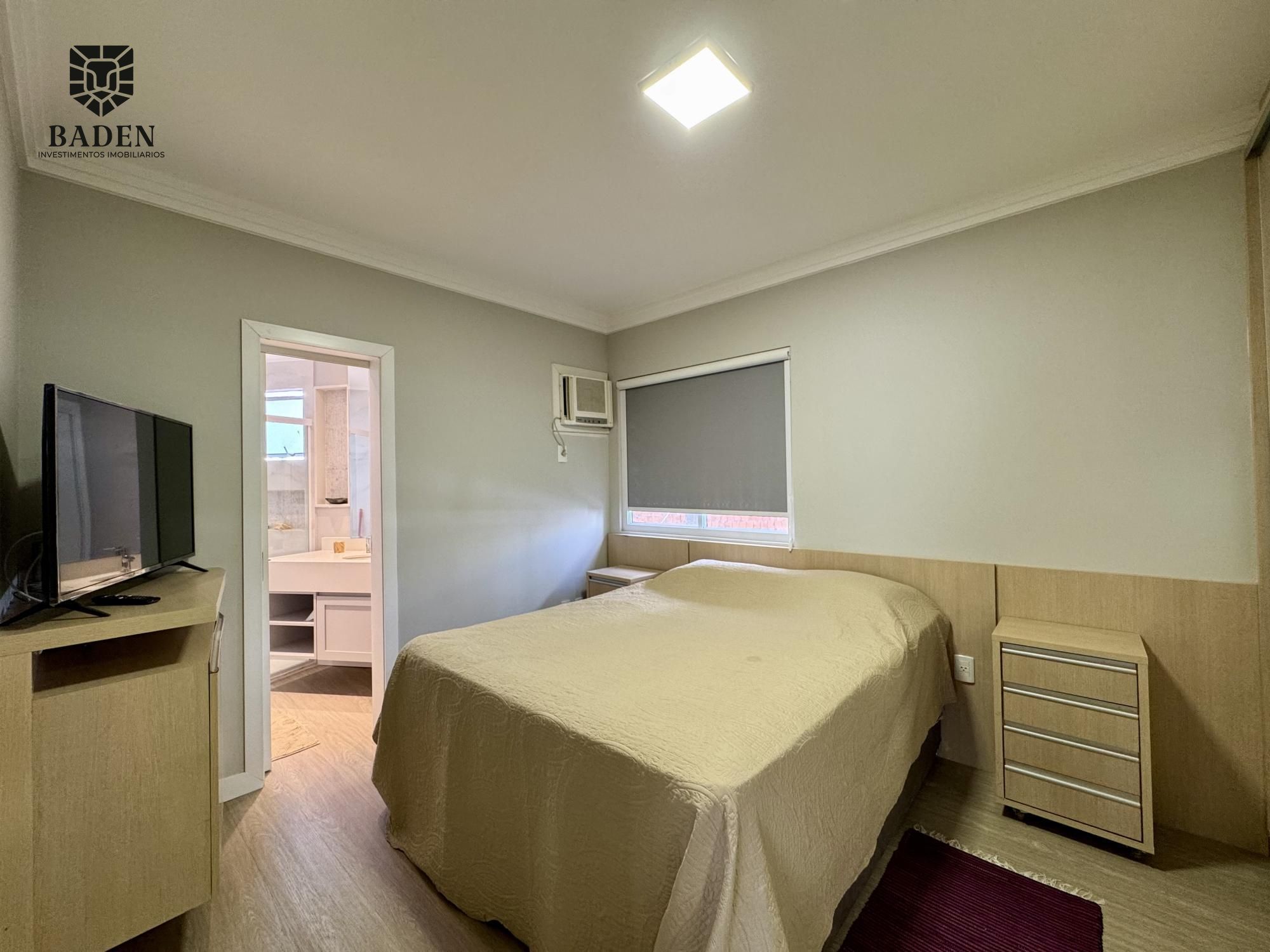Apartamento para alugar com 3 quartos, 140m² - Foto 19