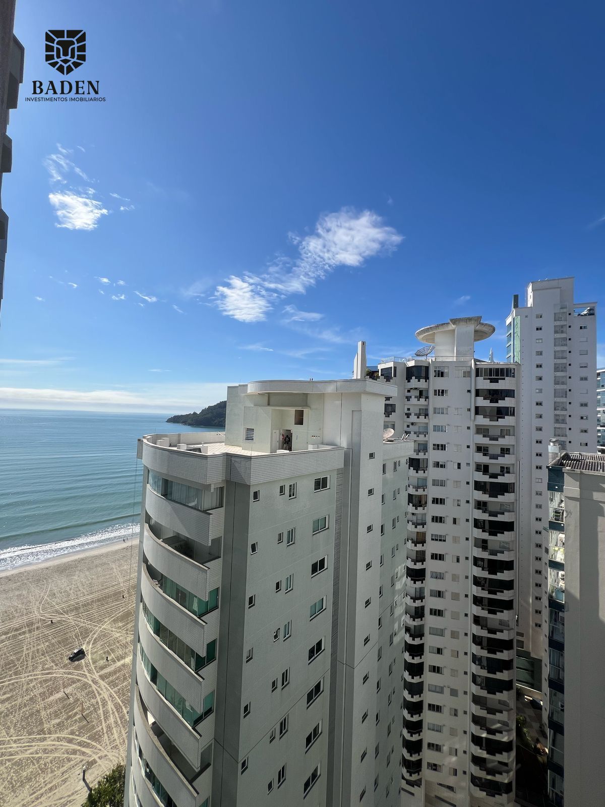 Apartamento 30 m da Praia Linda vista do mar