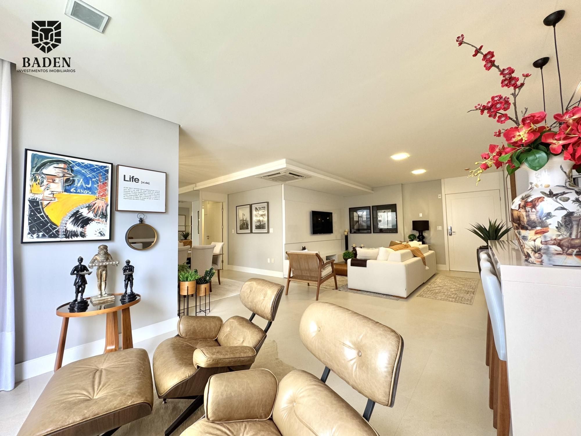 Apto finamente mobiliado