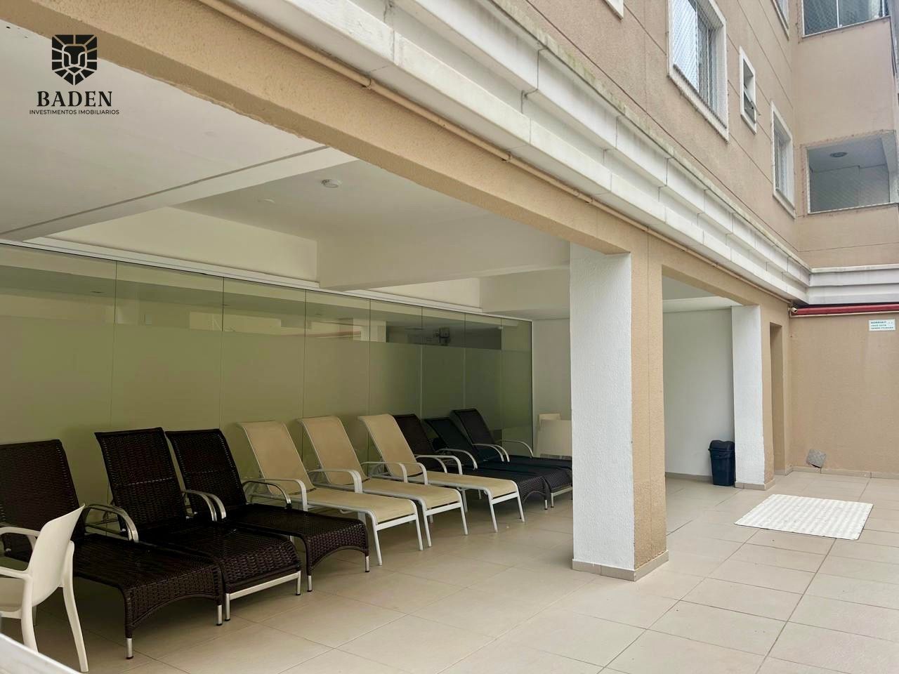 Apartamento à venda com 2 quartos, 64m² - Foto 5