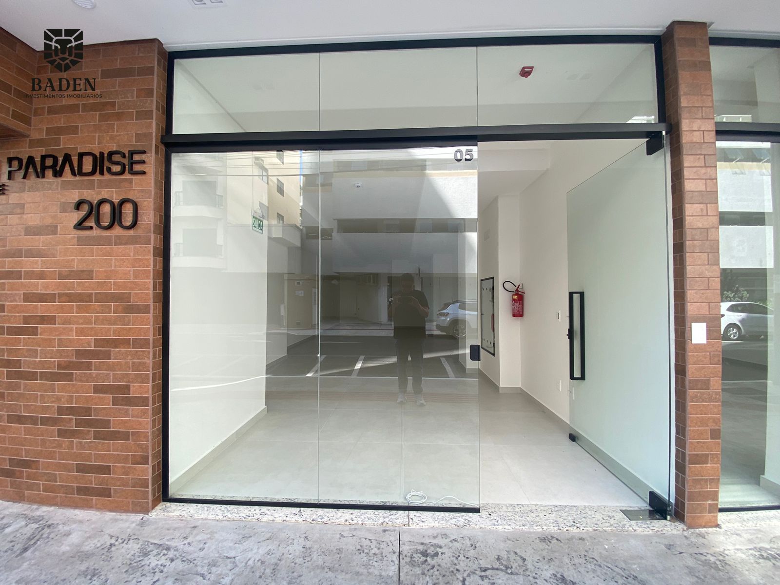 Sala Comercial / Aluguel / Centro / Bakneario Camboriú SC