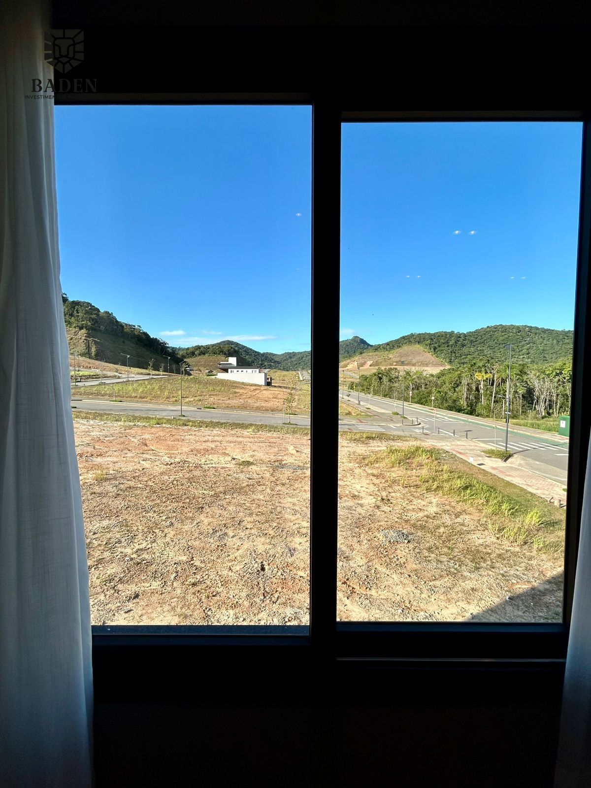 Casa à venda com 4 quartos, 296m² - Foto 54