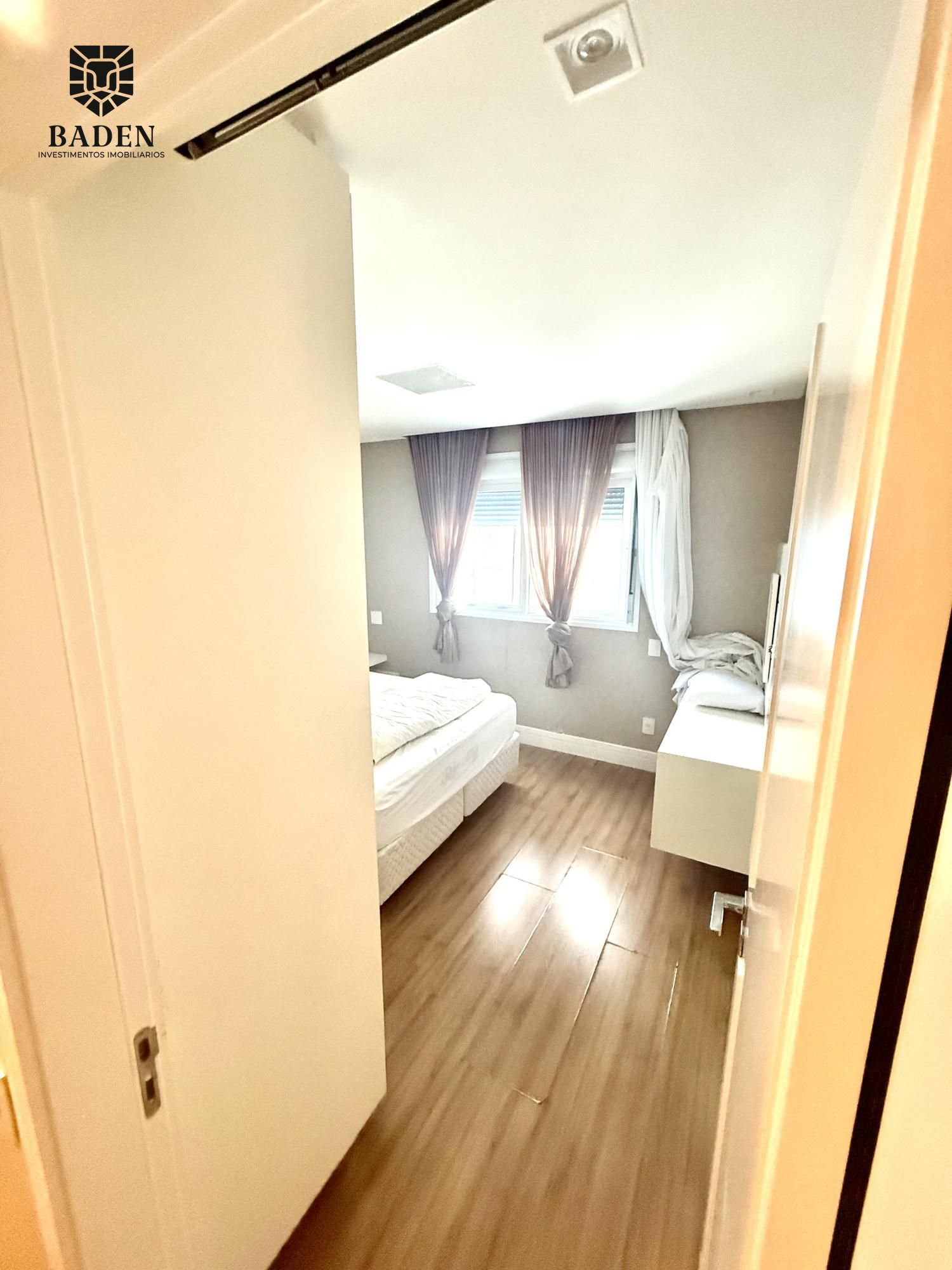 Apartamento para alugar com 4 quartos, 236m² - Foto 45