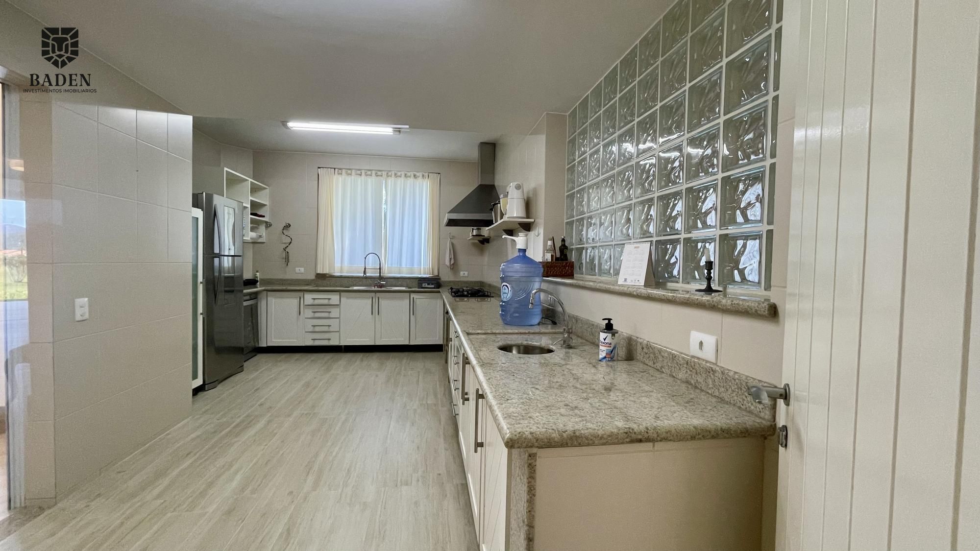 Casa de Condomínio à venda e aluguel com 5 quartos, 420m² - Foto 12