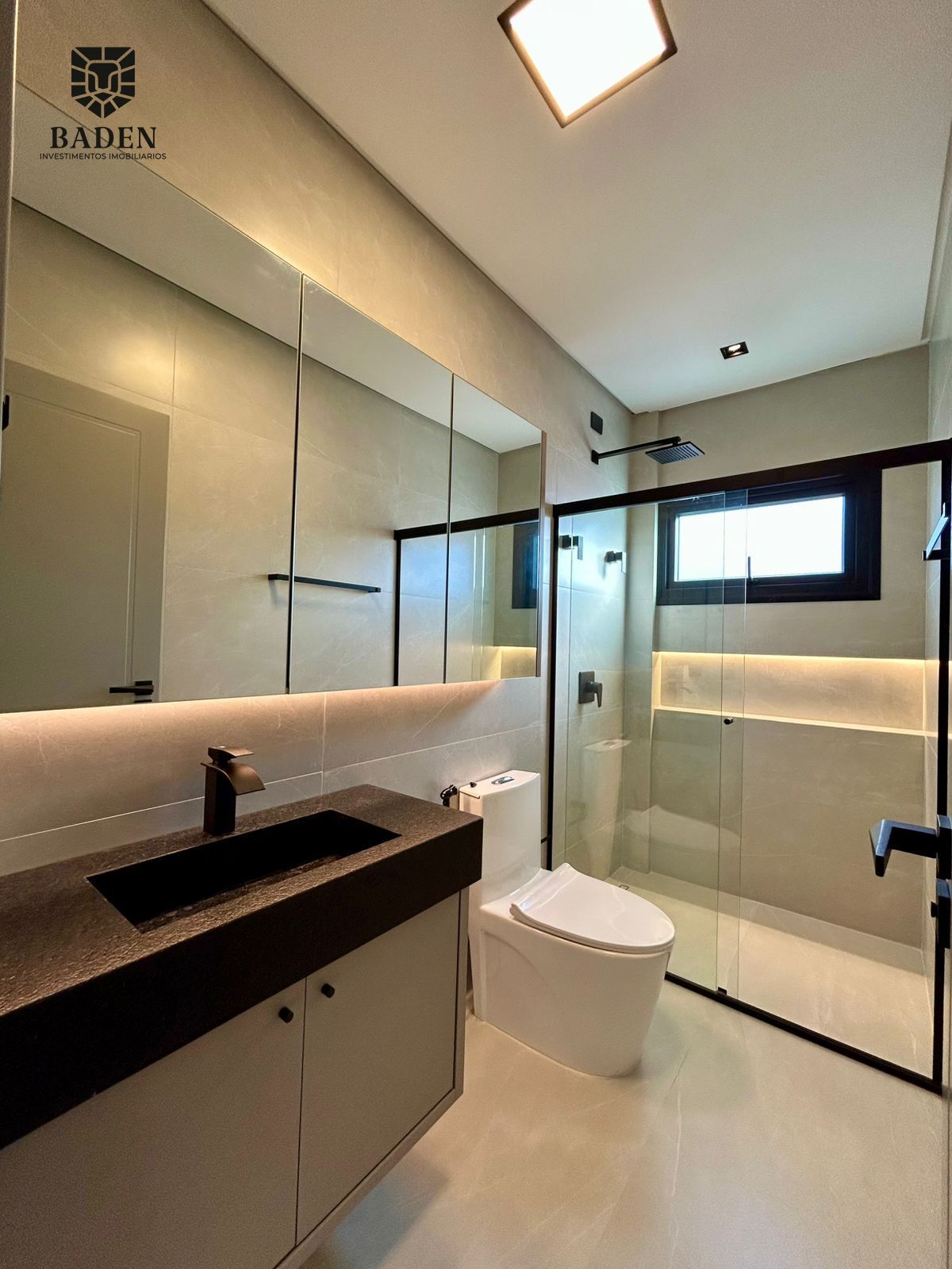 Casa à venda com 4 quartos, 296m² - Foto 31