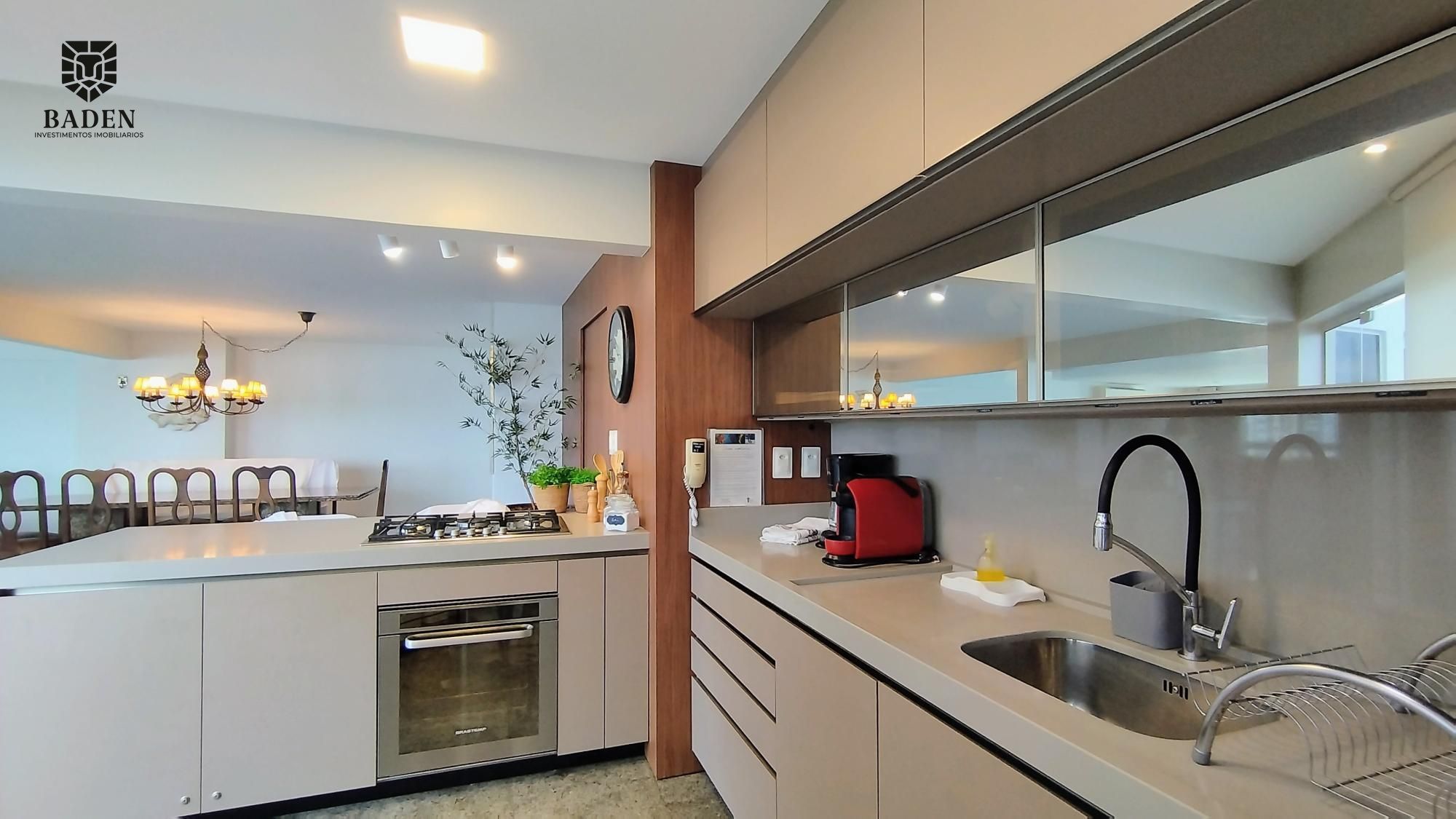 Cobertura, 5 quartos, 336 m² - Foto 8