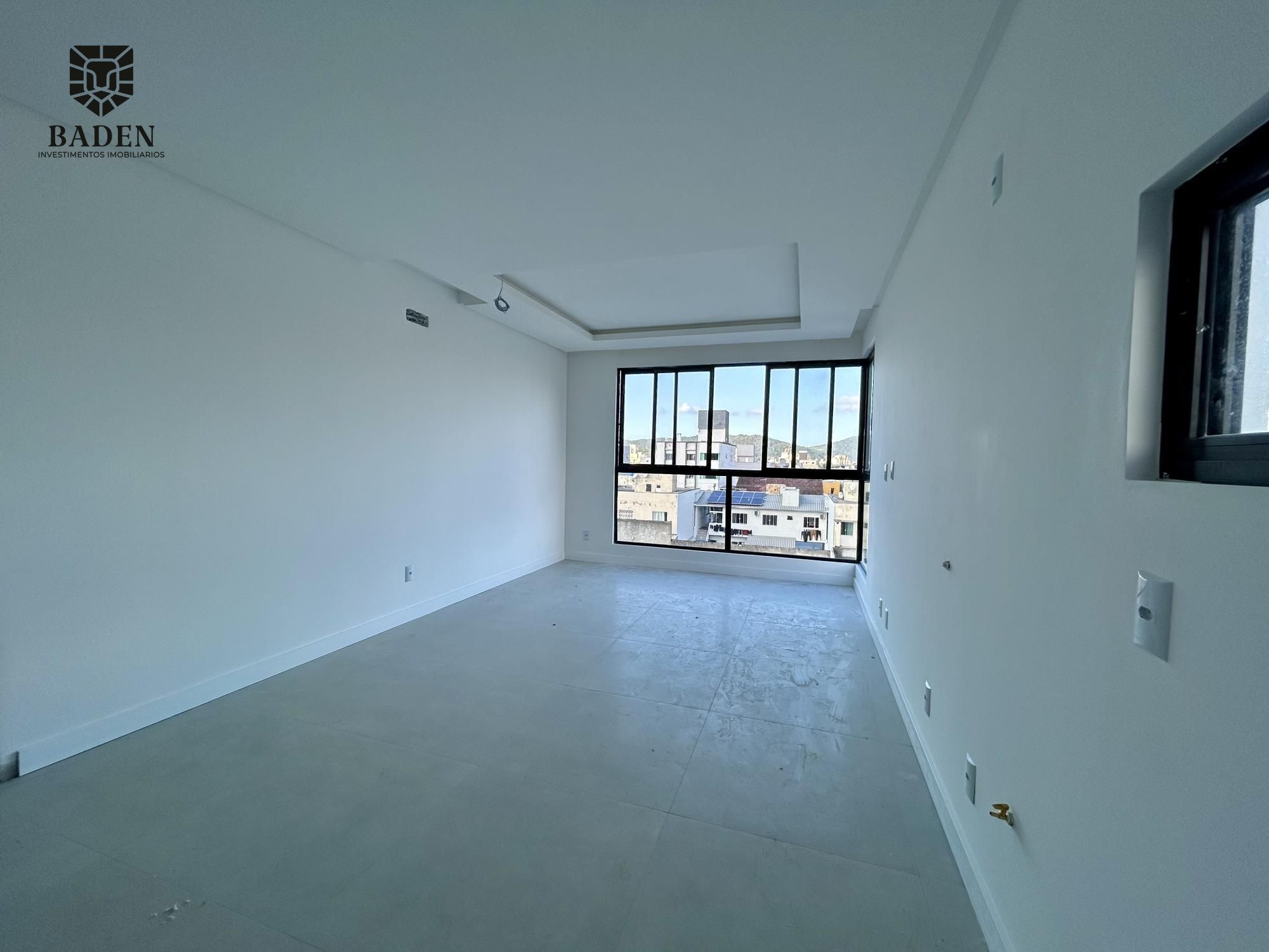 Apartamento à venda com 2 quartos, 122m² - Foto 1
