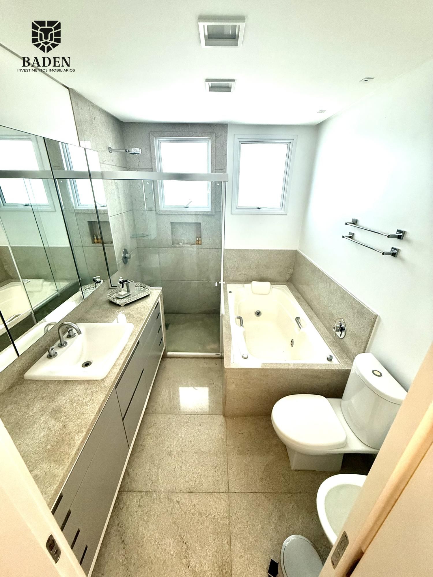 Apartamento para alugar com 4 quartos, 236m² - Foto 60