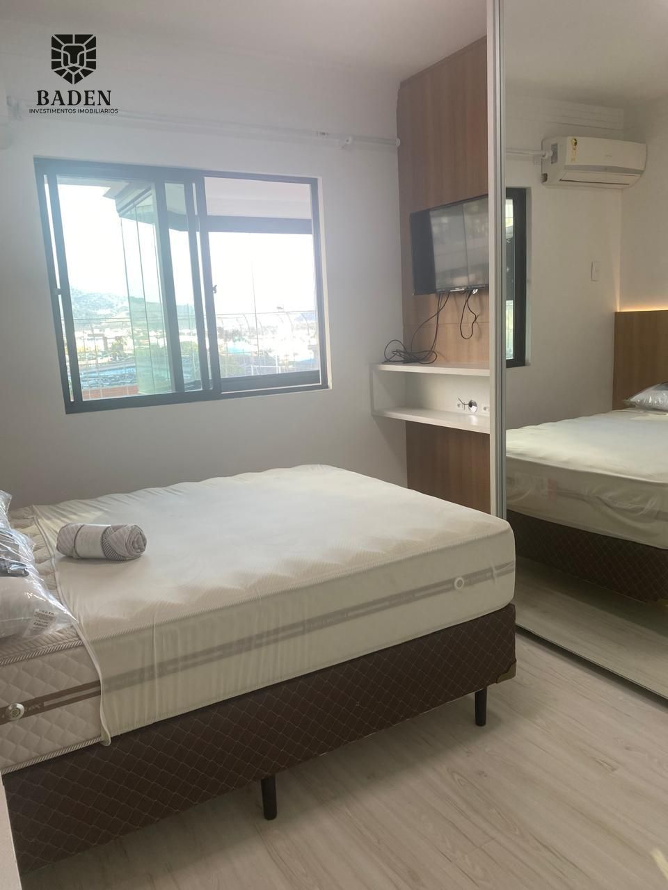 Apartamento para alugar com 4 quartos, 180m² - Foto 21