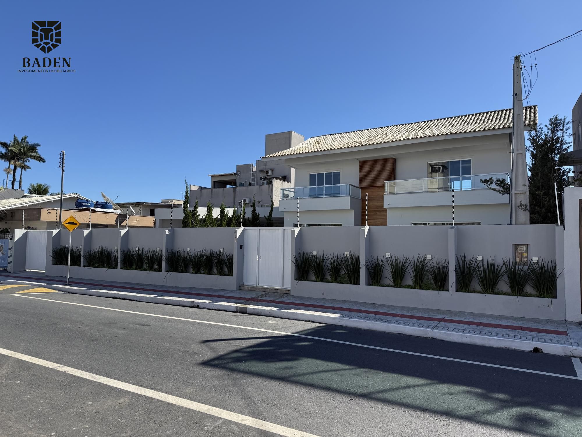 Casa, 2 quartos, 400 m² - Foto 1