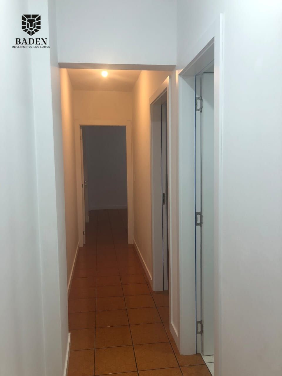 Apartamento para alugar com 3 quartos, 109m² - Foto 13