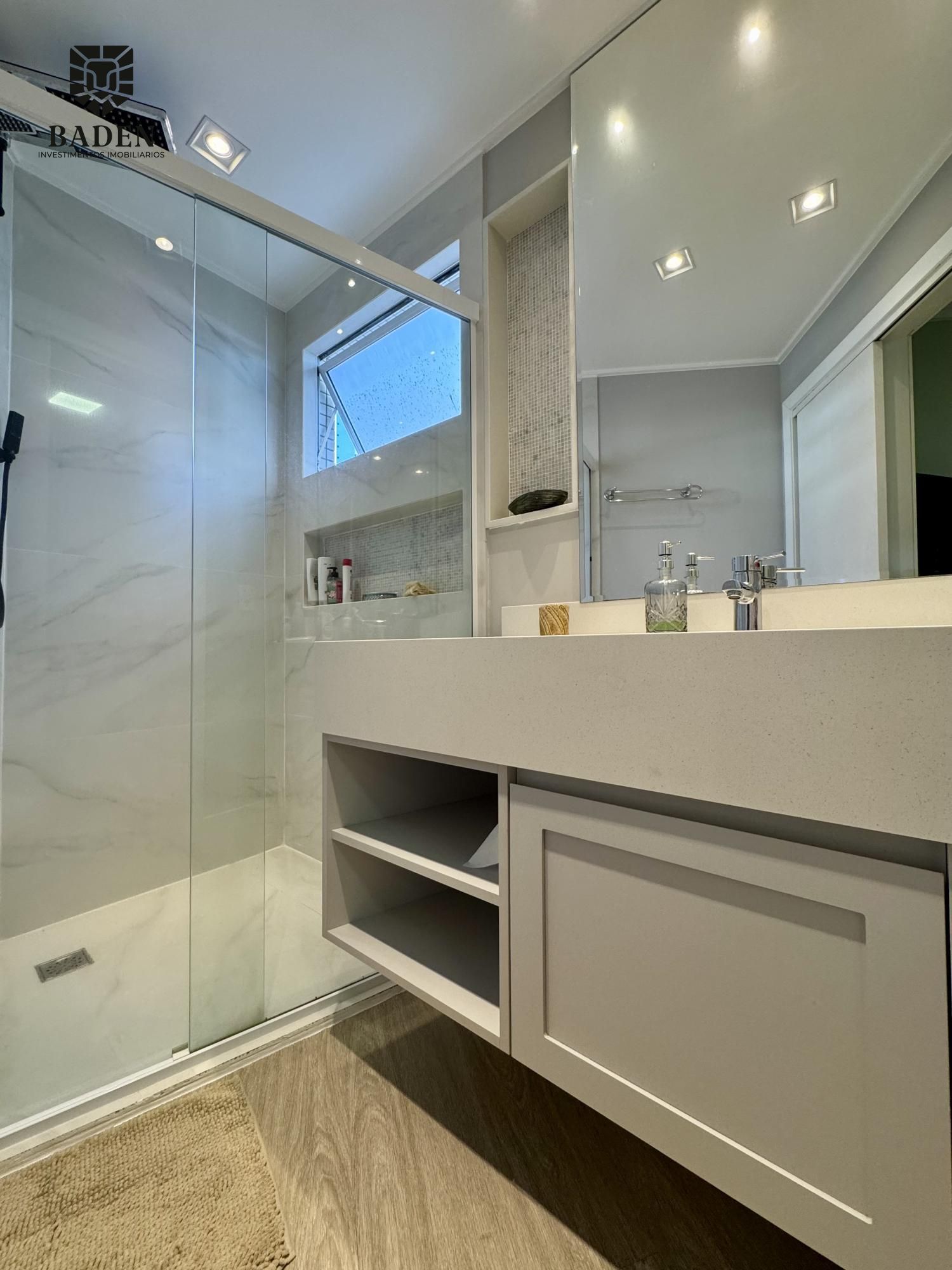 Apartamento para alugar com 3 quartos, 140m² - Foto 21