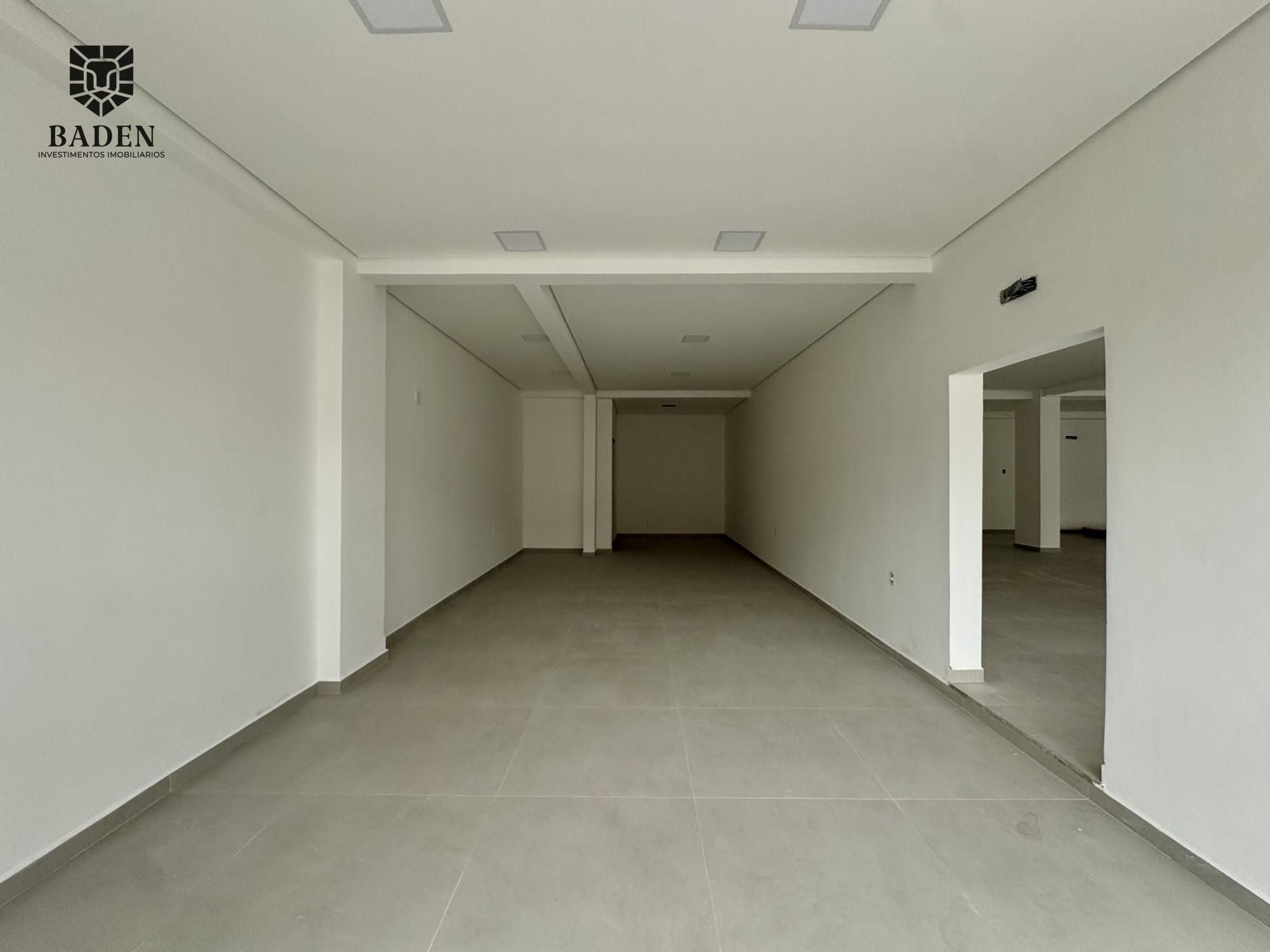 Sala Comercial Locação / Balneário Camboriú / 50m² de área privativa / Nações