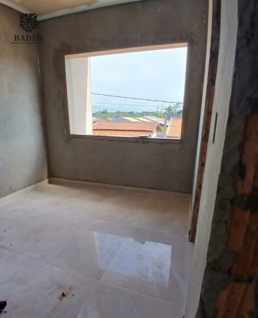 Casa à venda com 2 quartos, 66m² - Foto 5