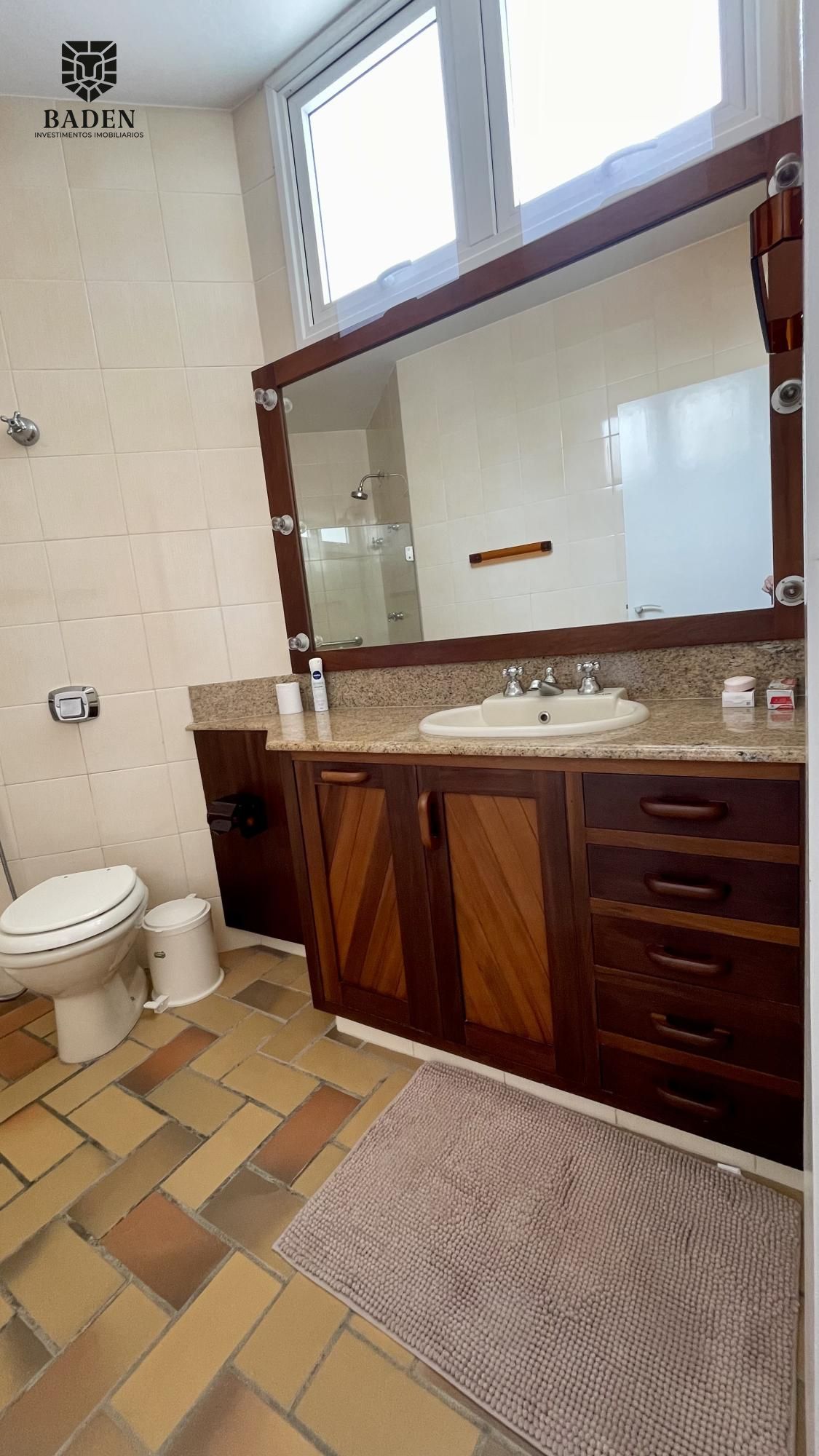 Casa de Condomínio à venda e aluguel com 5 quartos, 420m² - Foto 47