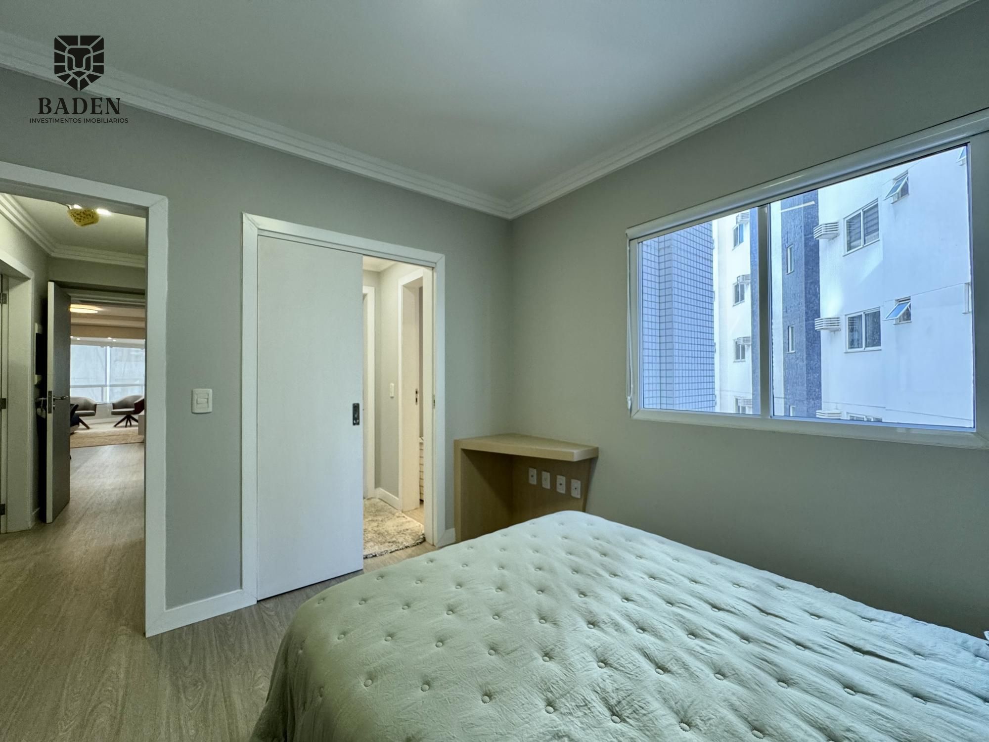 Apartamento para alugar com 3 quartos, 140m² - Foto 31