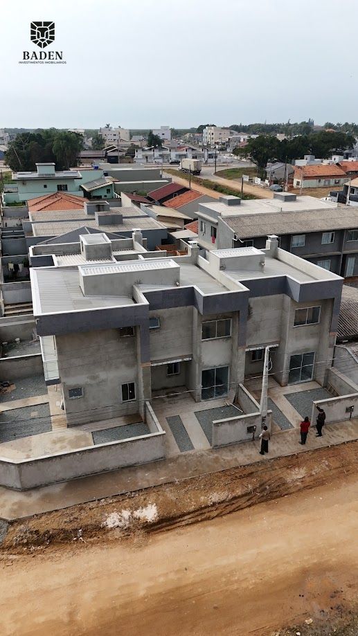 Casa à venda com 2 quartos, 66m² - Foto 5