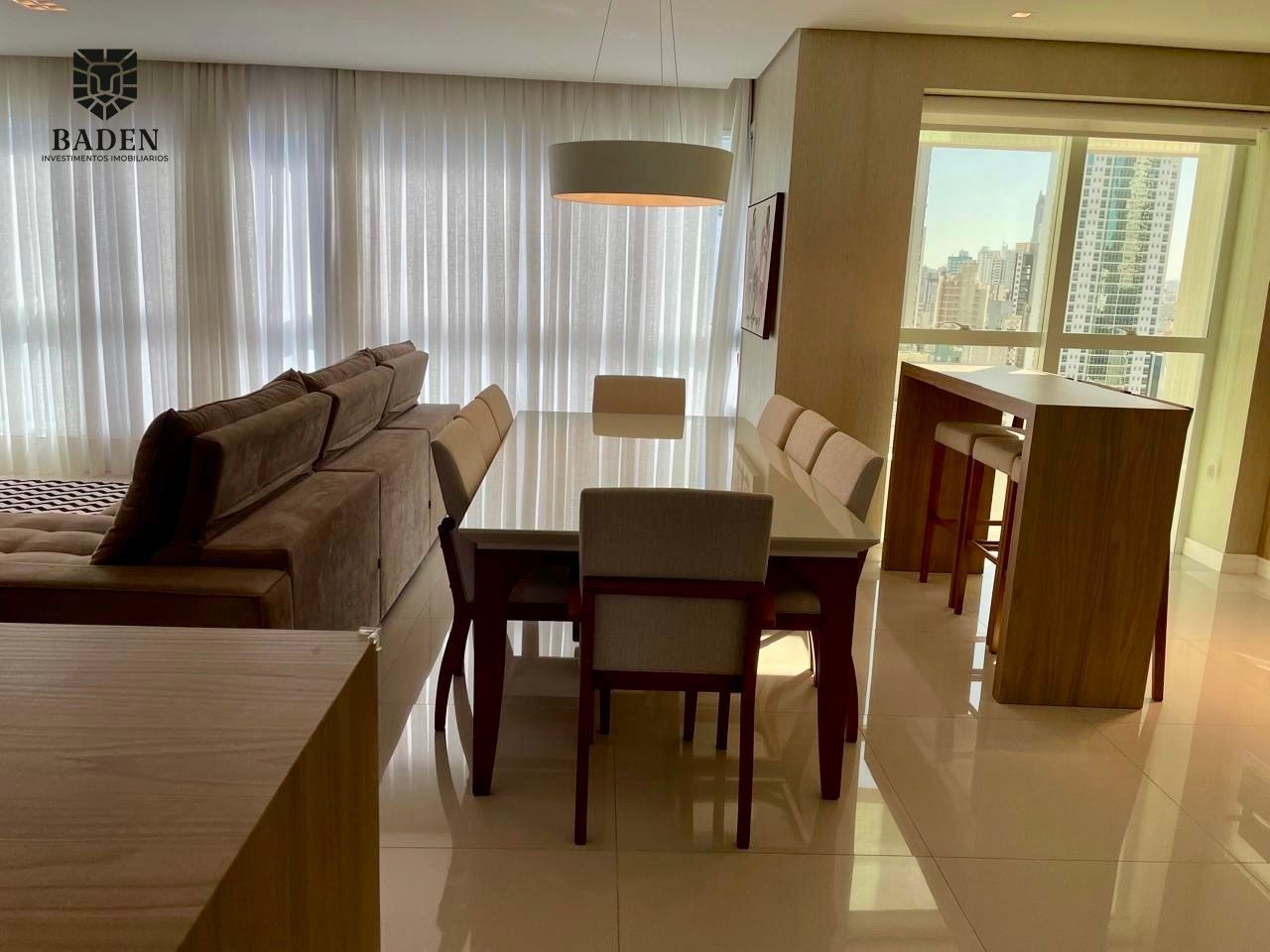 Apartamento para alugar com 4 quartos, 148m² - Foto 4