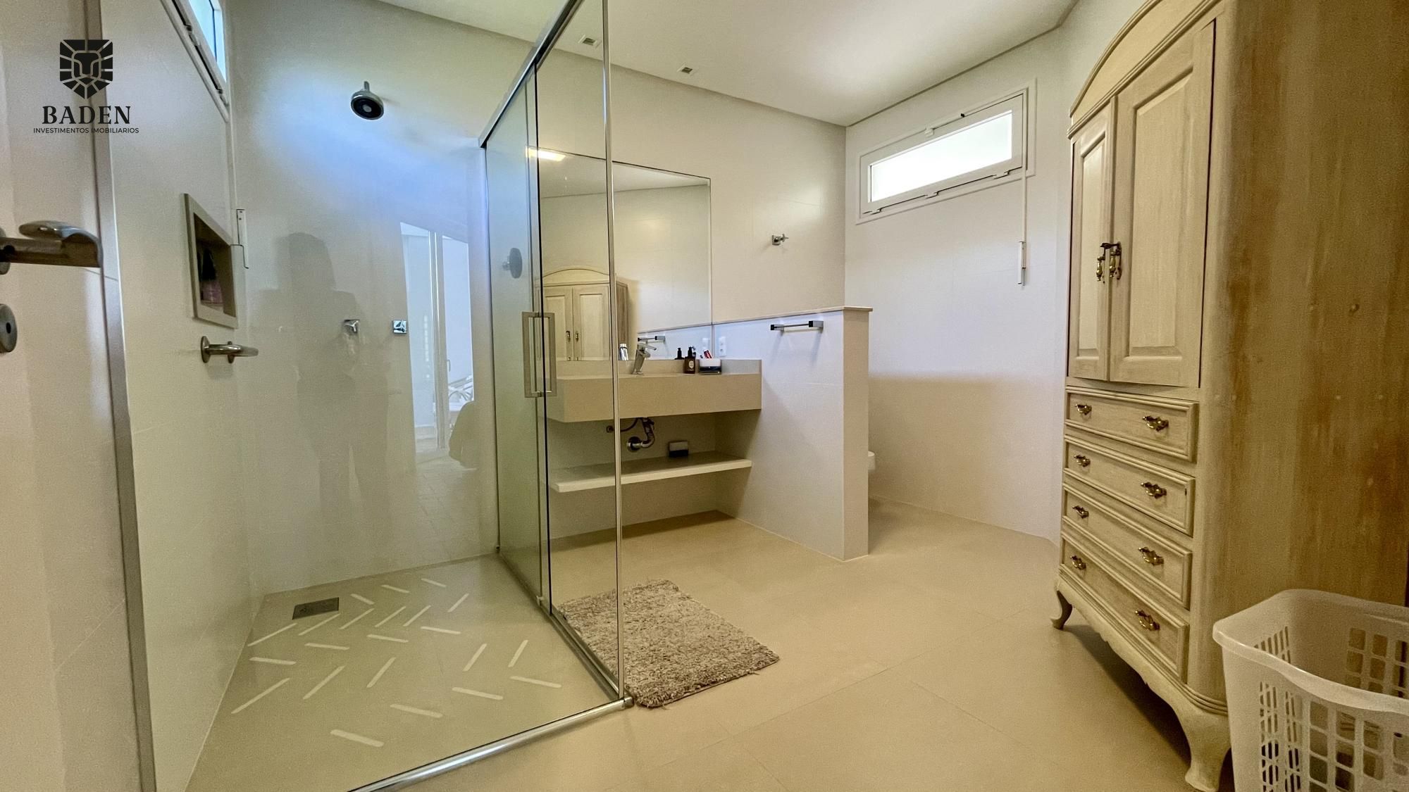 Casa de Condomínio à venda e aluguel com 5 quartos, 420m² - Foto 74