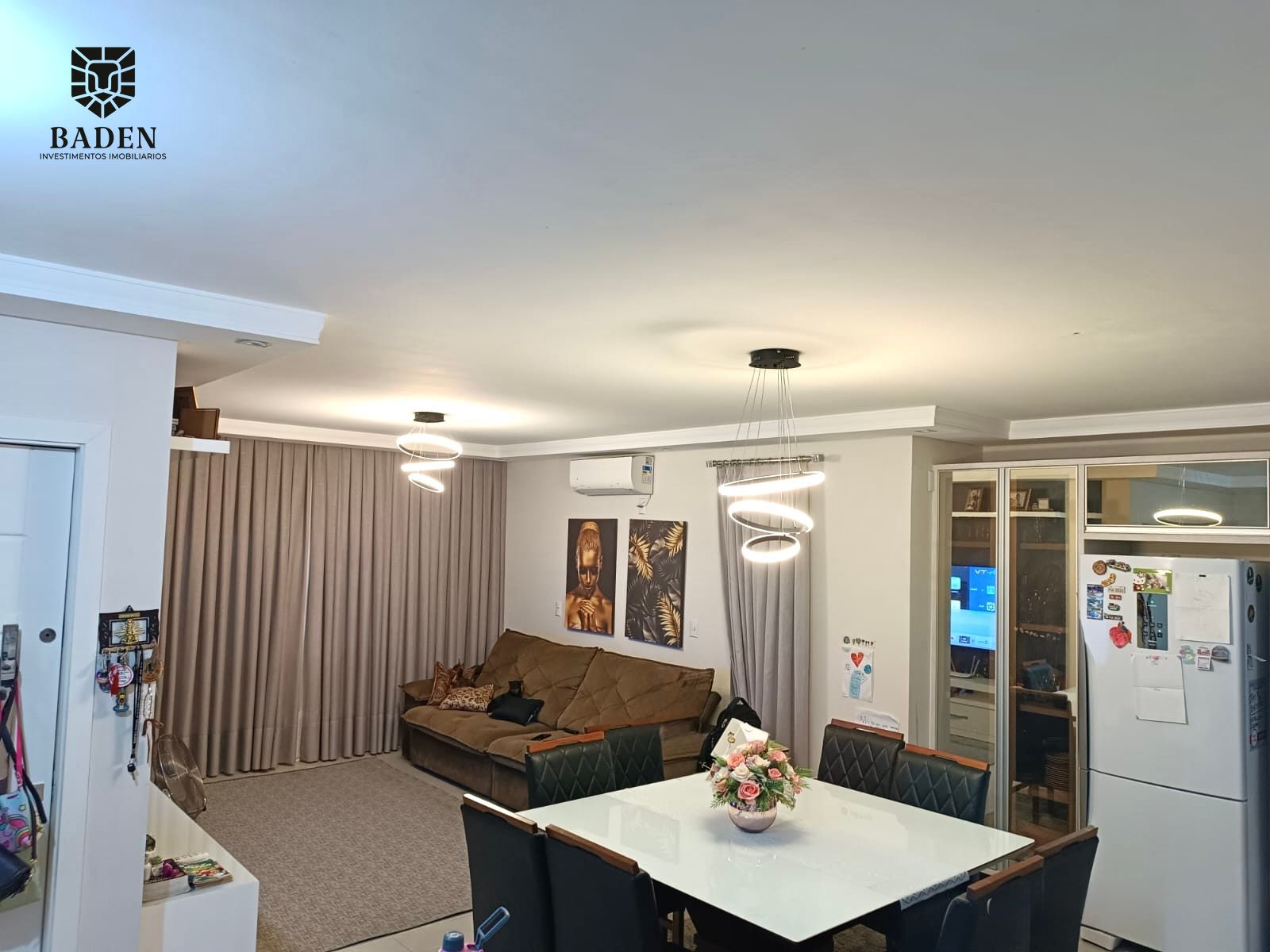 Casa à venda com 3 quartos, 180m² - Foto 3
