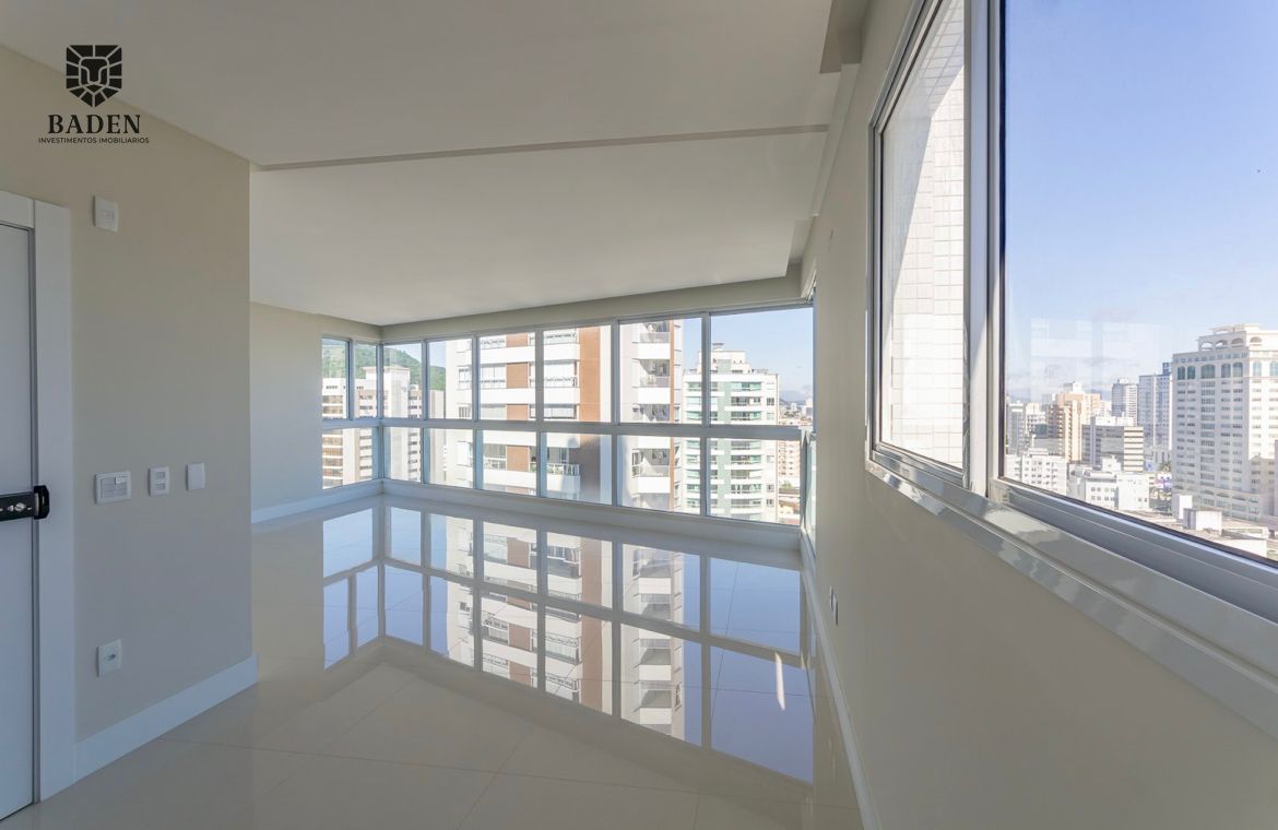 Apartamento à venda com 4 quartos, 165m² - Foto 5