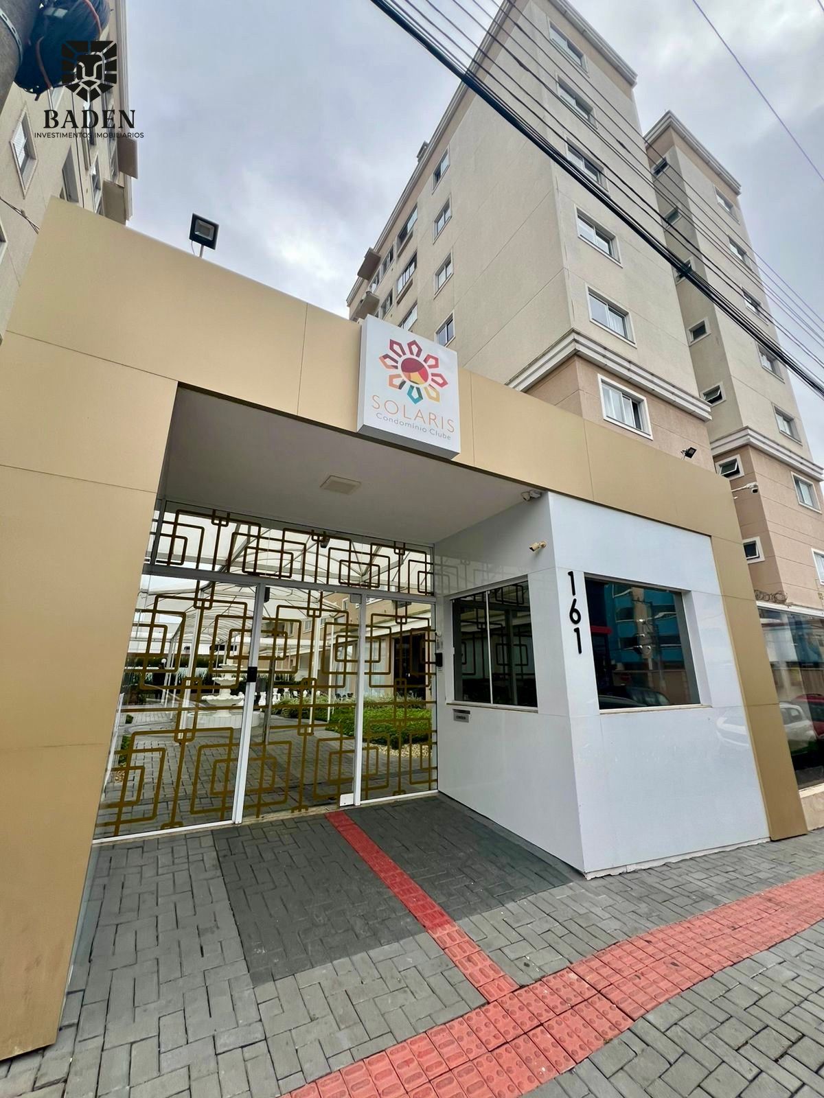 Apartamento à venda com 2 quartos, 64m² - Foto 3