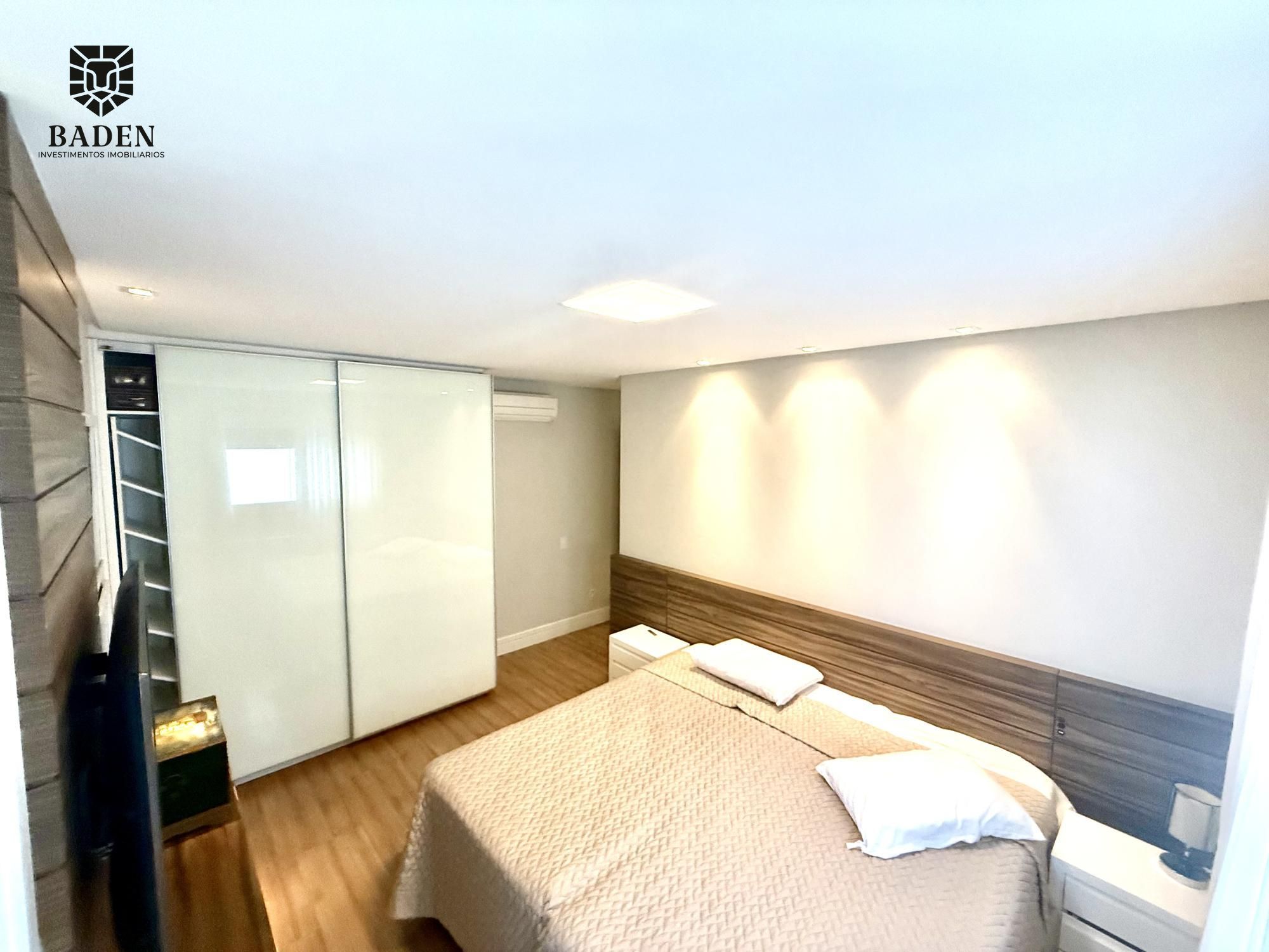 Apartamento para alugar com 4 quartos, 236m² - Foto 40