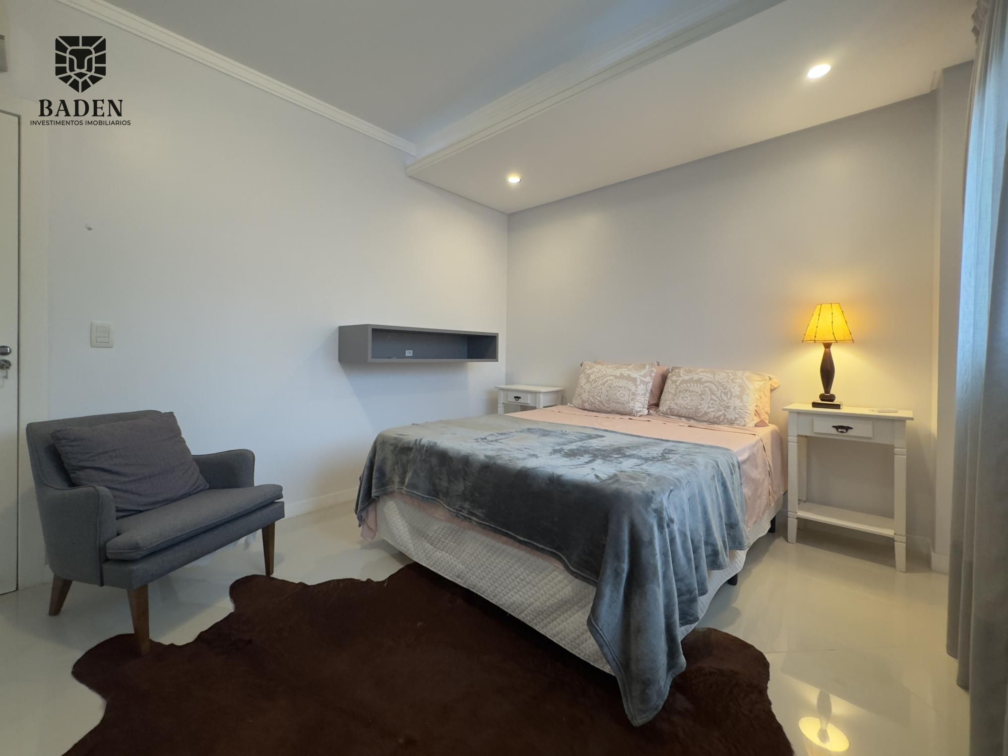 Casa à venda e aluguel com 3 quartos, 255m² - Foto 17