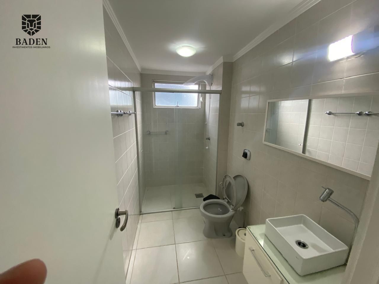 Apartamento para alugar com 1 quarto, 75m² - Foto 12
