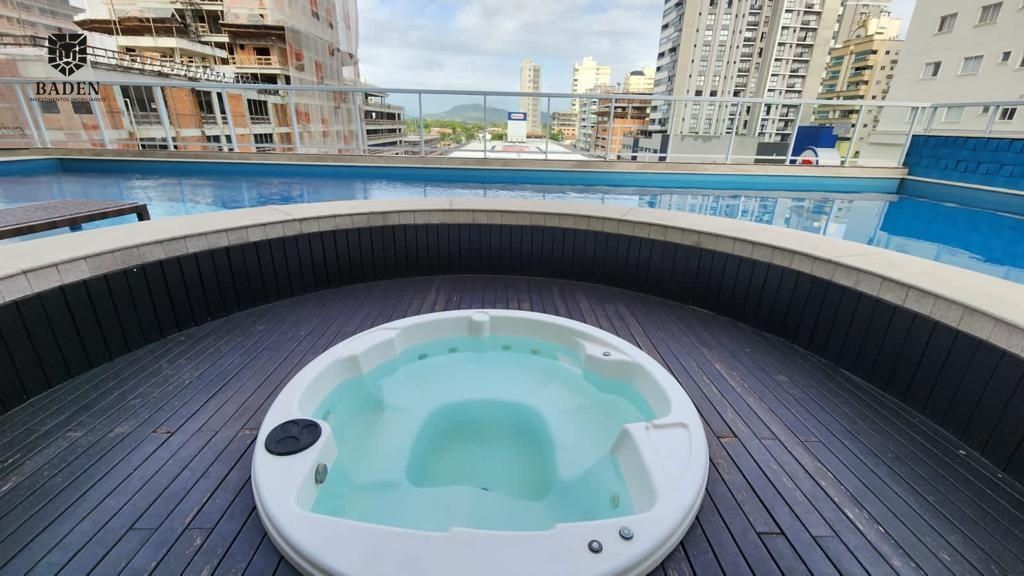 Apartamento à venda com 3 quartos, 135m² - Foto 27