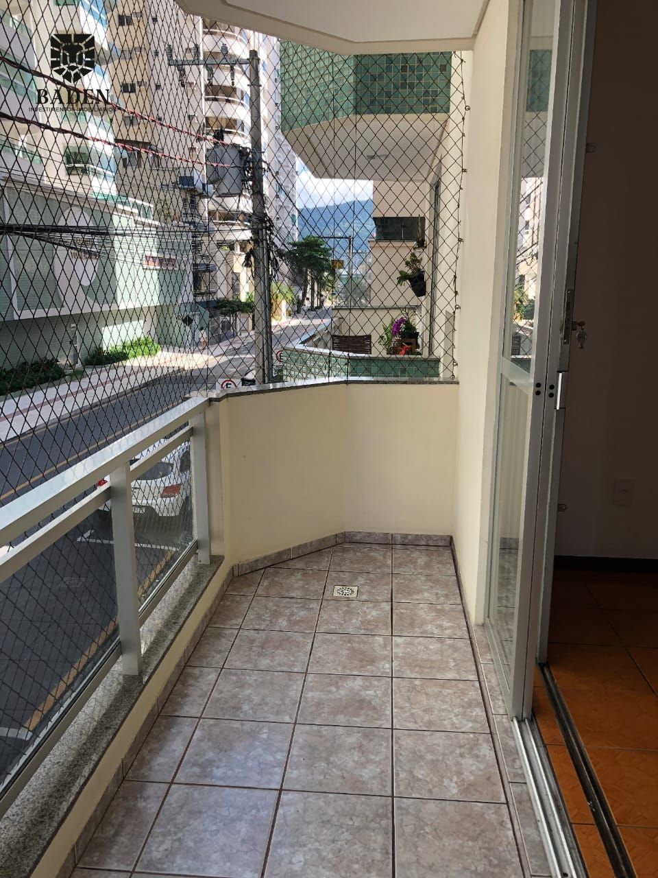 Apartamento para alugar com 3 quartos, 109m² - Foto 5