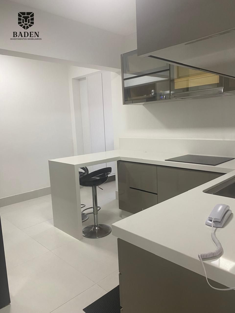 Apartamento para alugar com 4 quartos, 180m² - Foto 16