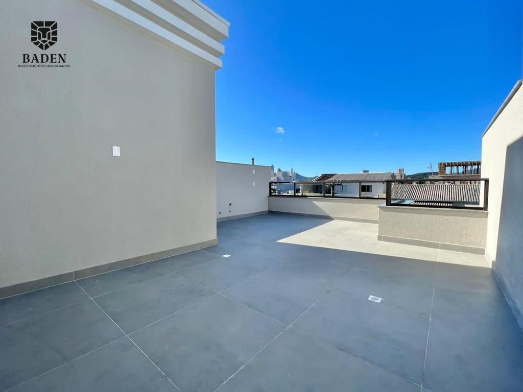 Casa nova em Balneário Camboriú