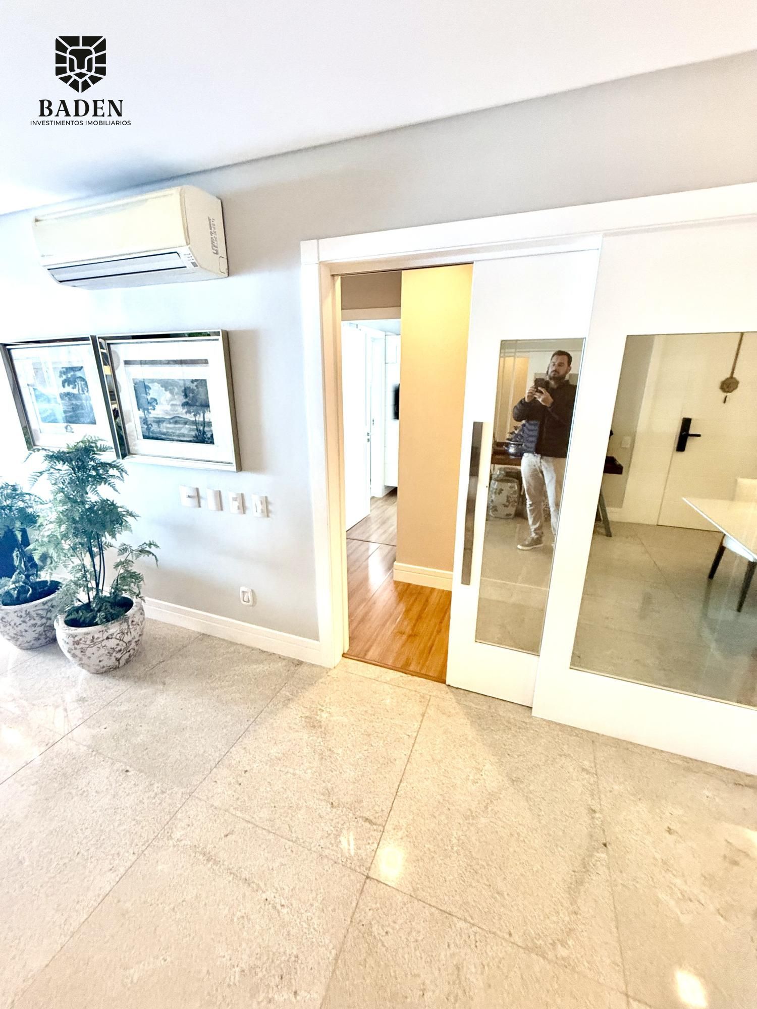 Apartamento para alugar com 4 quartos, 236m² - Foto 32