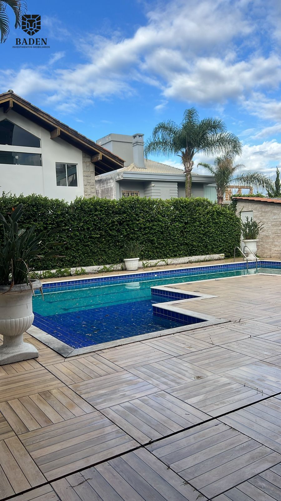 Casa, 4 quartos, 650 m² - Foto 1