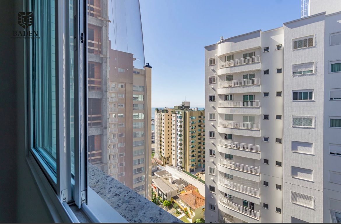 Apartamento à venda com 4 quartos, 165m² - Foto 9