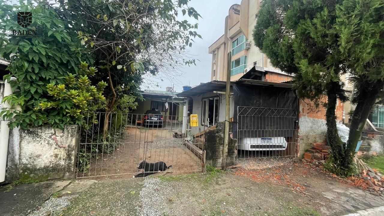 Terreno, 300 m² - Foto 1