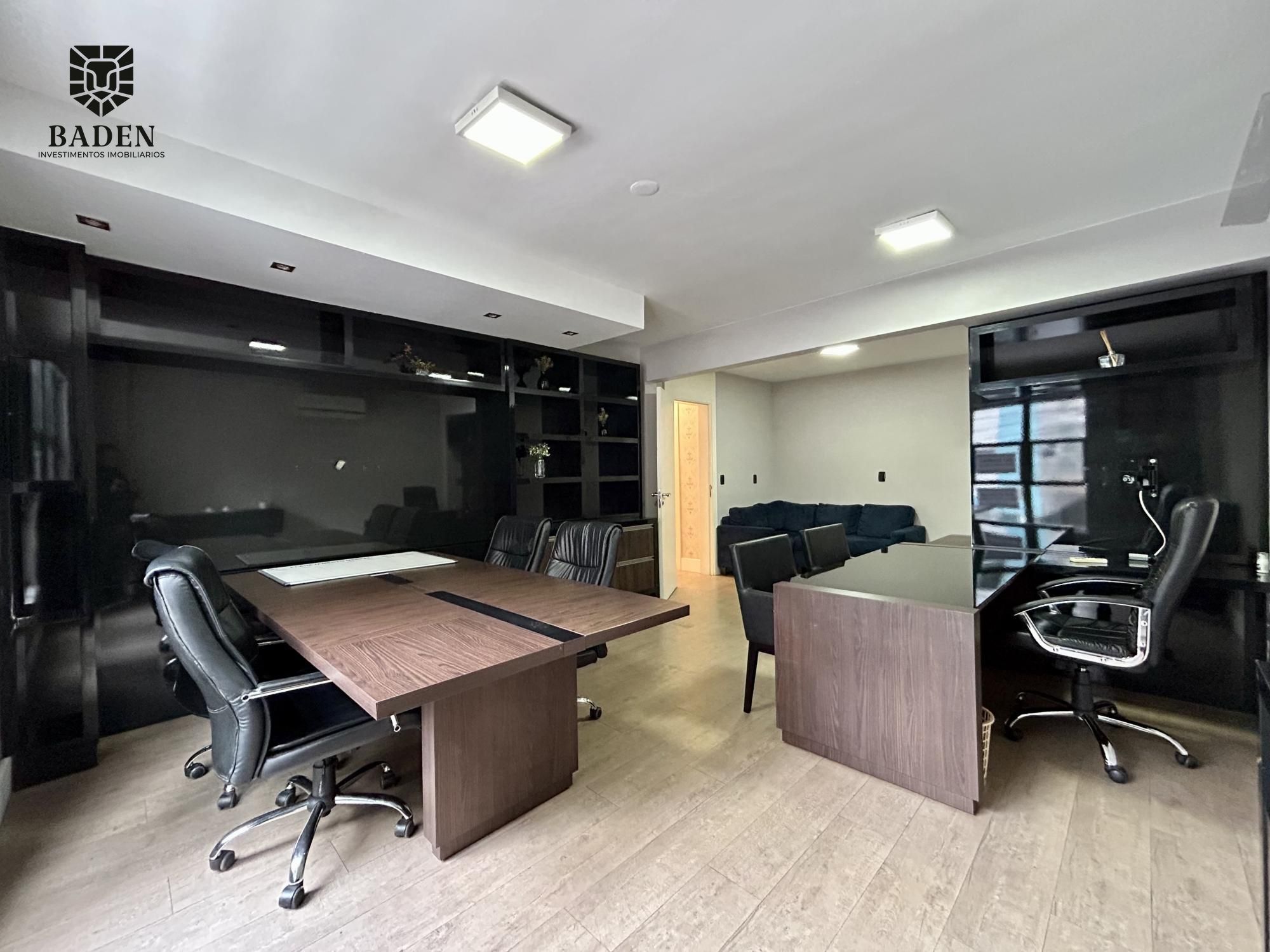 Sala Comercial Para Locação / Mobiliada / Balneário Camboriú / Centro / SC