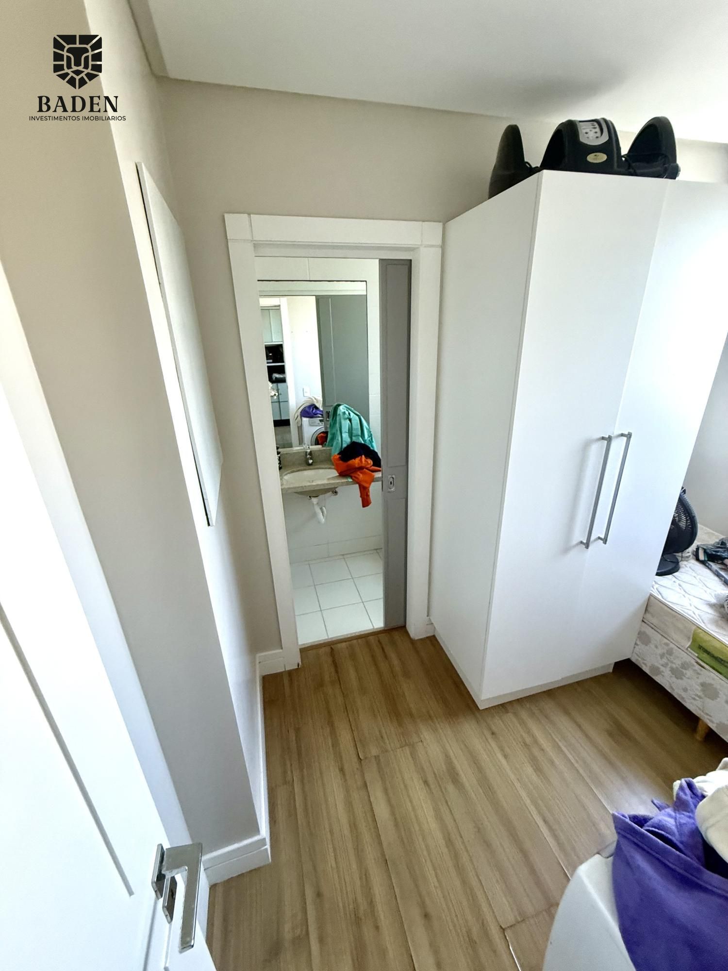 Apartamento para alugar com 4 quartos, 236m² - Foto 28