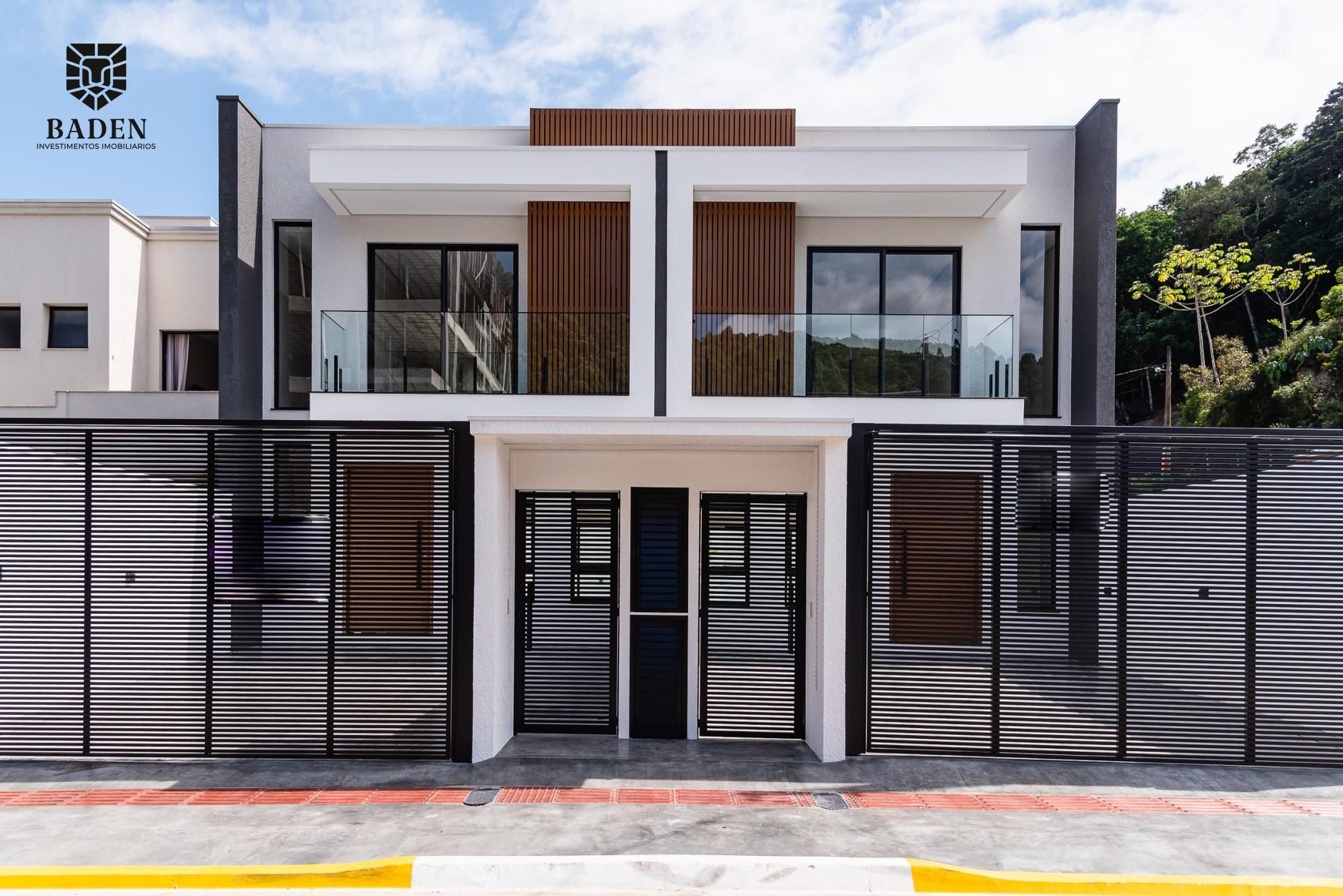 Casa, 3 quartos, 136 m² - Foto 1