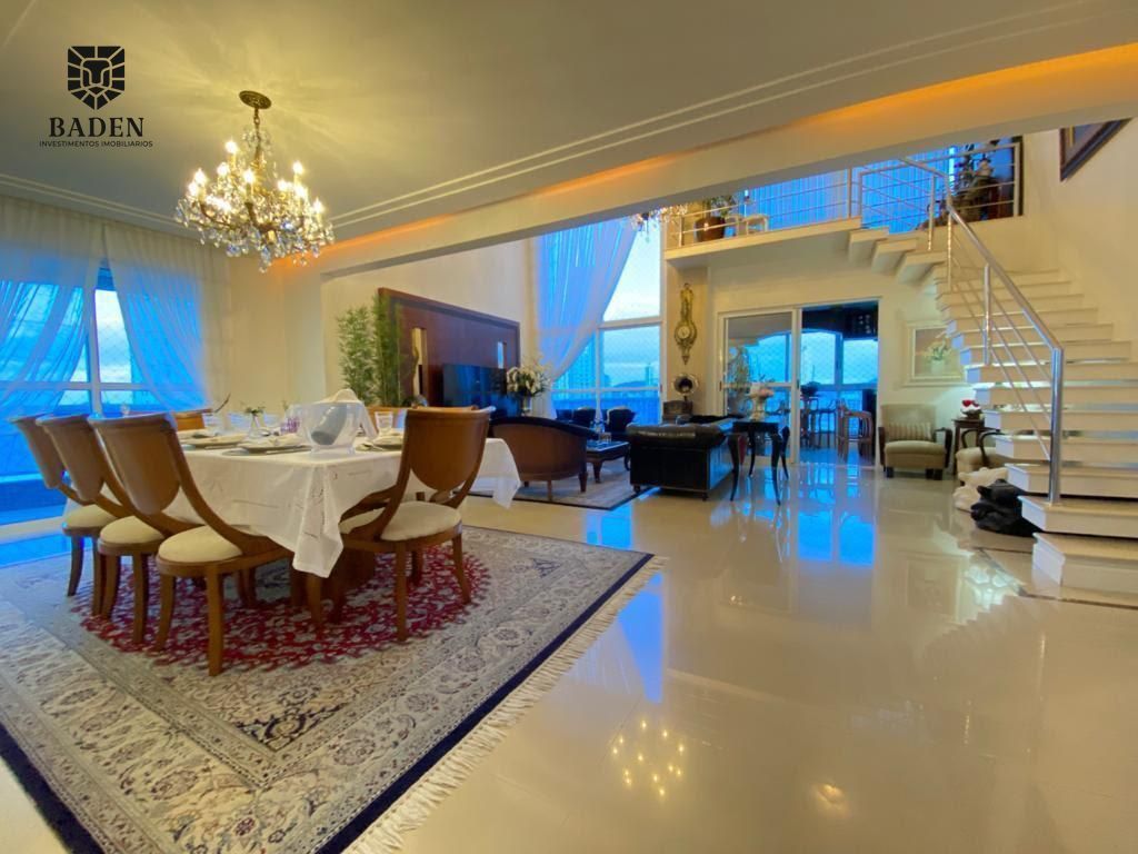 Apartamento 3 Suítes / Centro / Balneário Camboriú