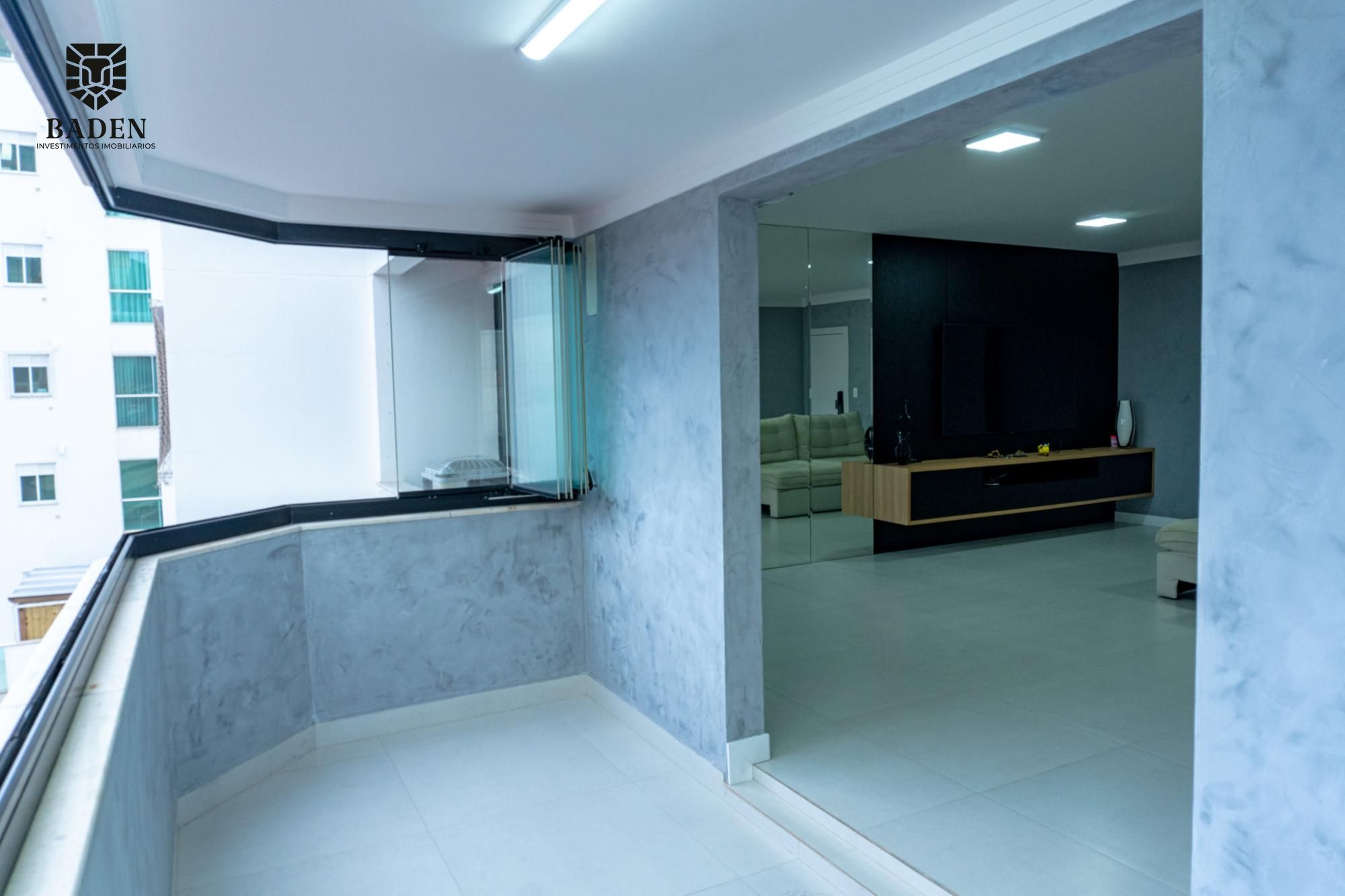 Apartamento para alugar com 4 quartos, 180m² - Foto 12