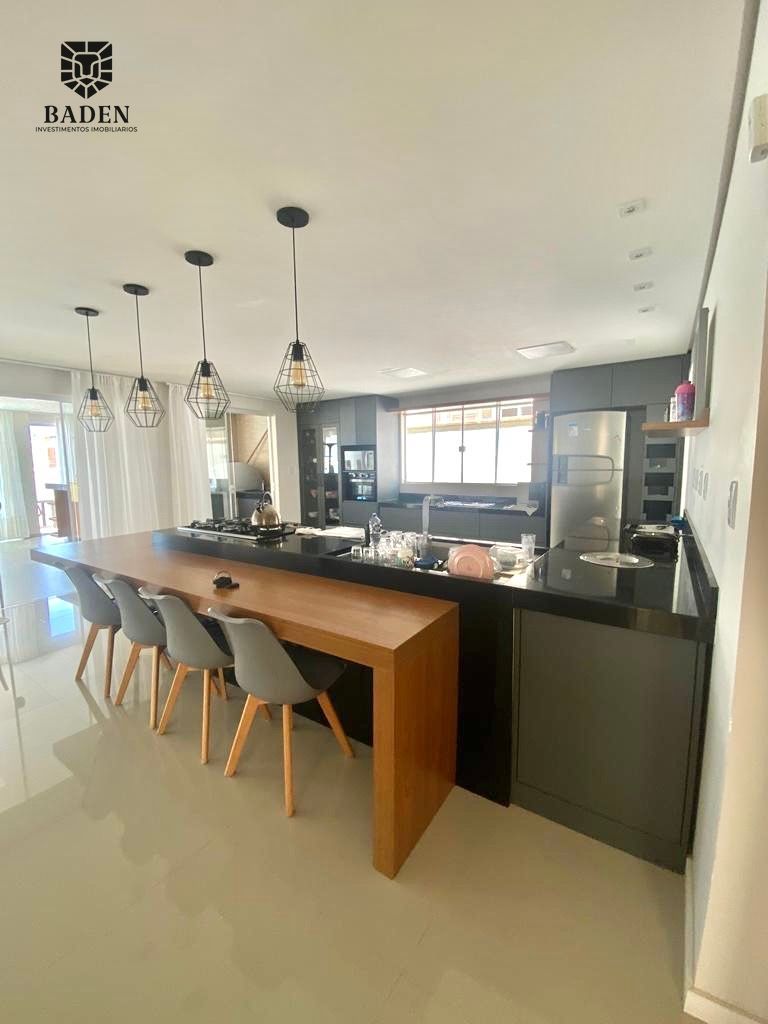 Casa, 4 quartos, 310 m² - Foto 8