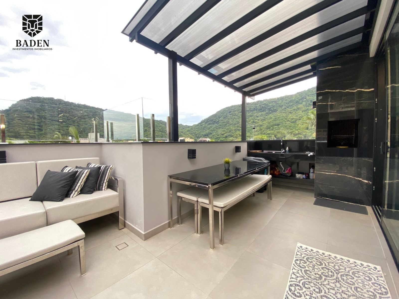 Cobertura, 3 quartos, 230 m² - Foto 2