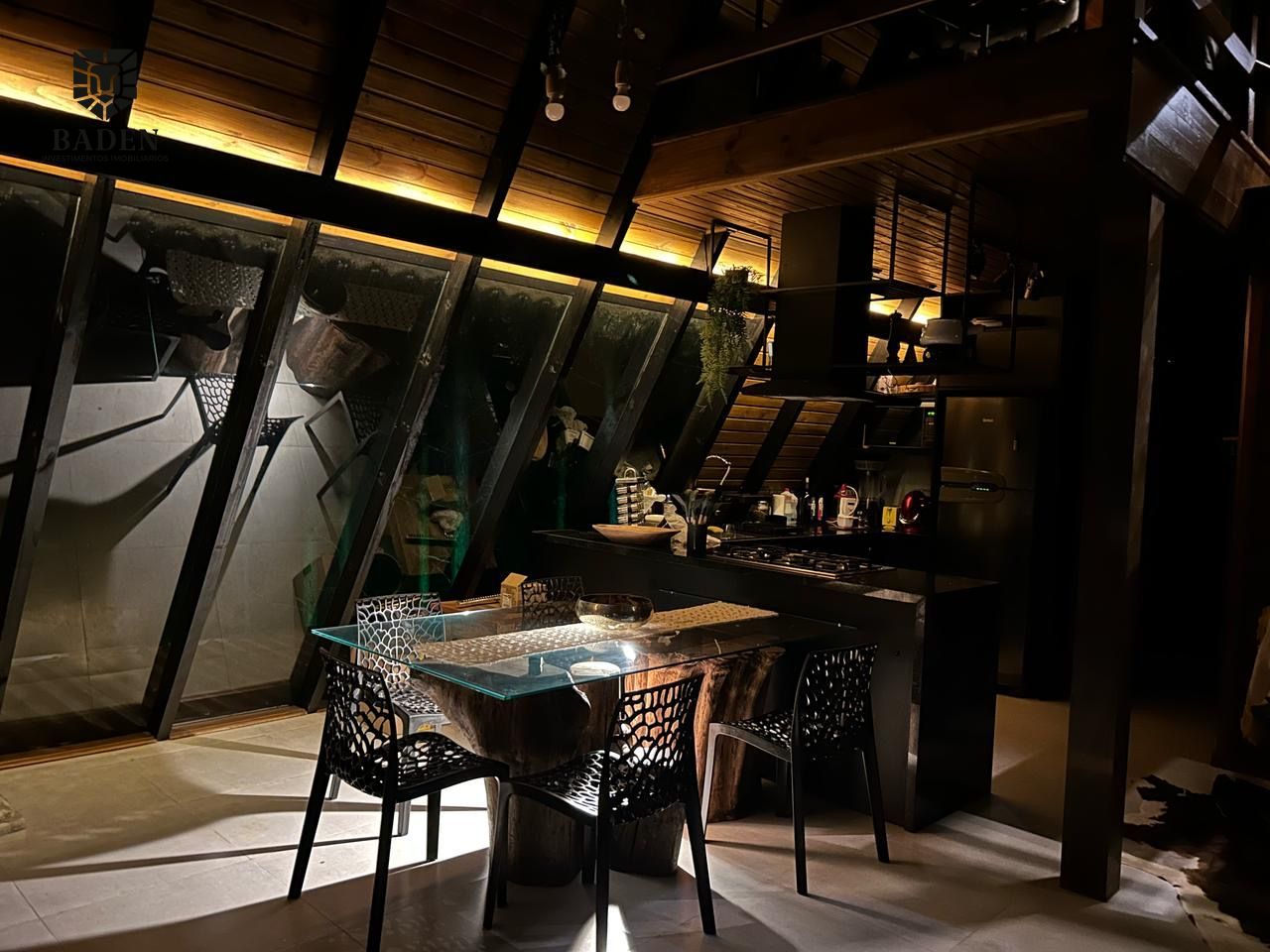 Casa de Condomínio à venda com 2 quartos, 290m² - Foto 18