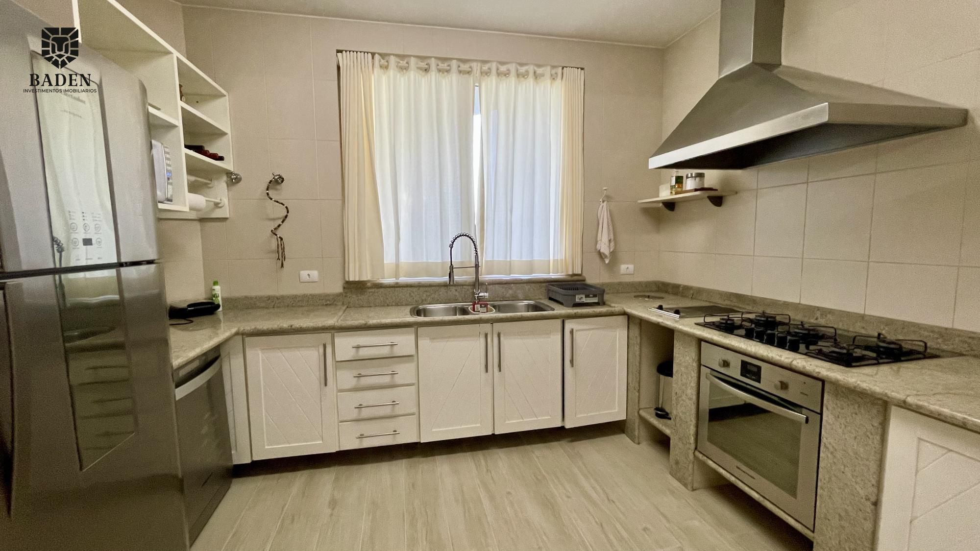 Casa de Condomínio à venda e aluguel com 5 quartos, 420m² - Foto 14