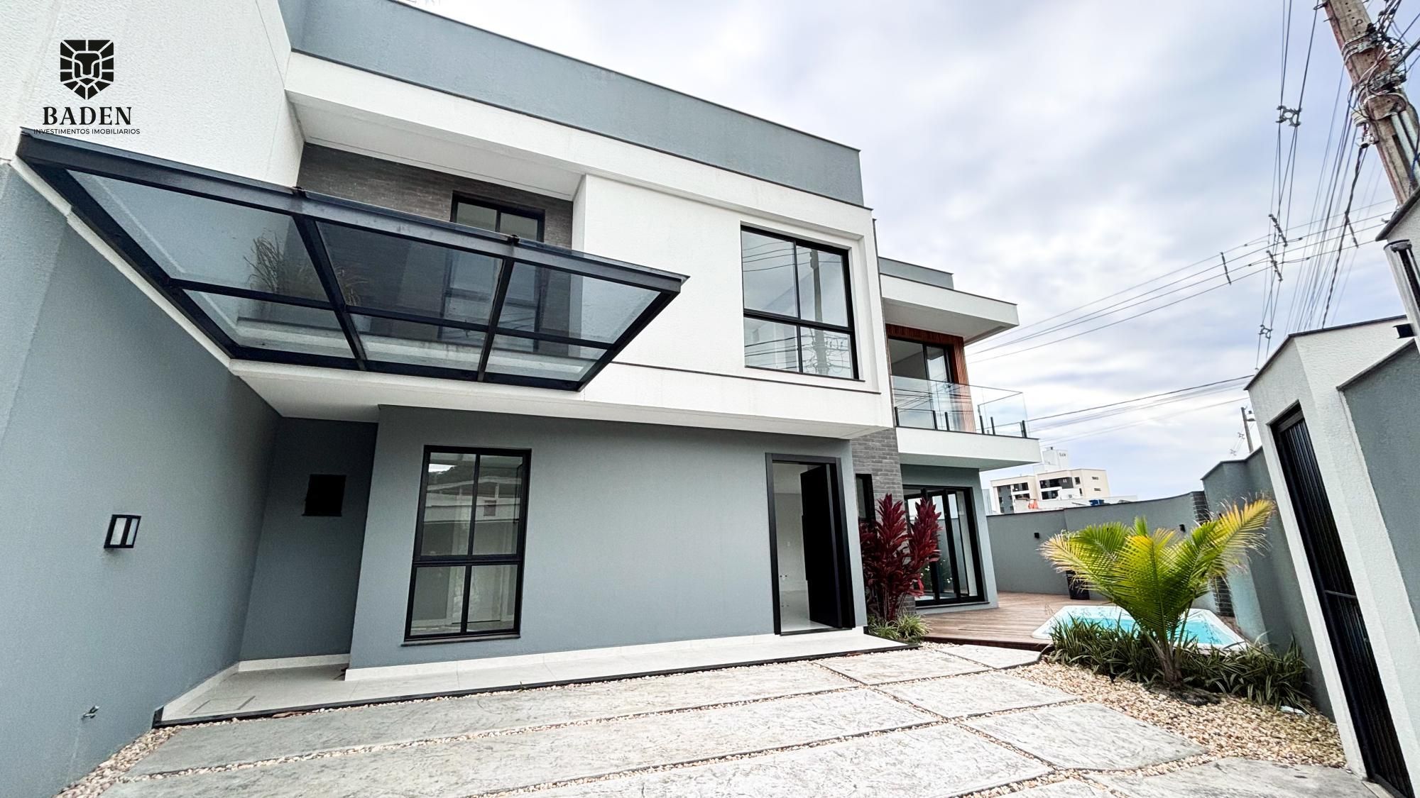 Casa, 4 quartos, 175 m² - Foto 1