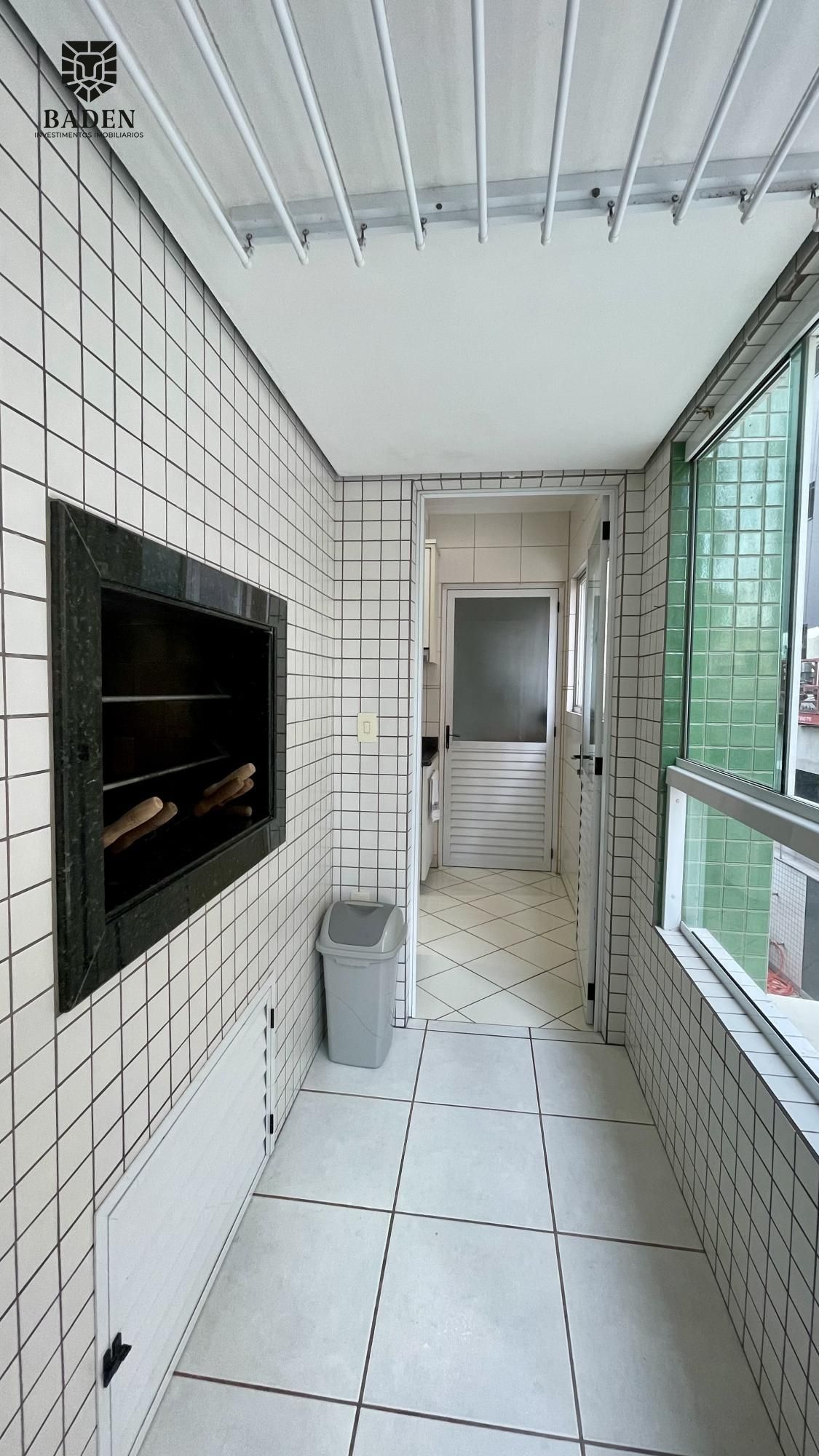 Apartamento para alugar com 3 quartos, 147m² - Foto 14