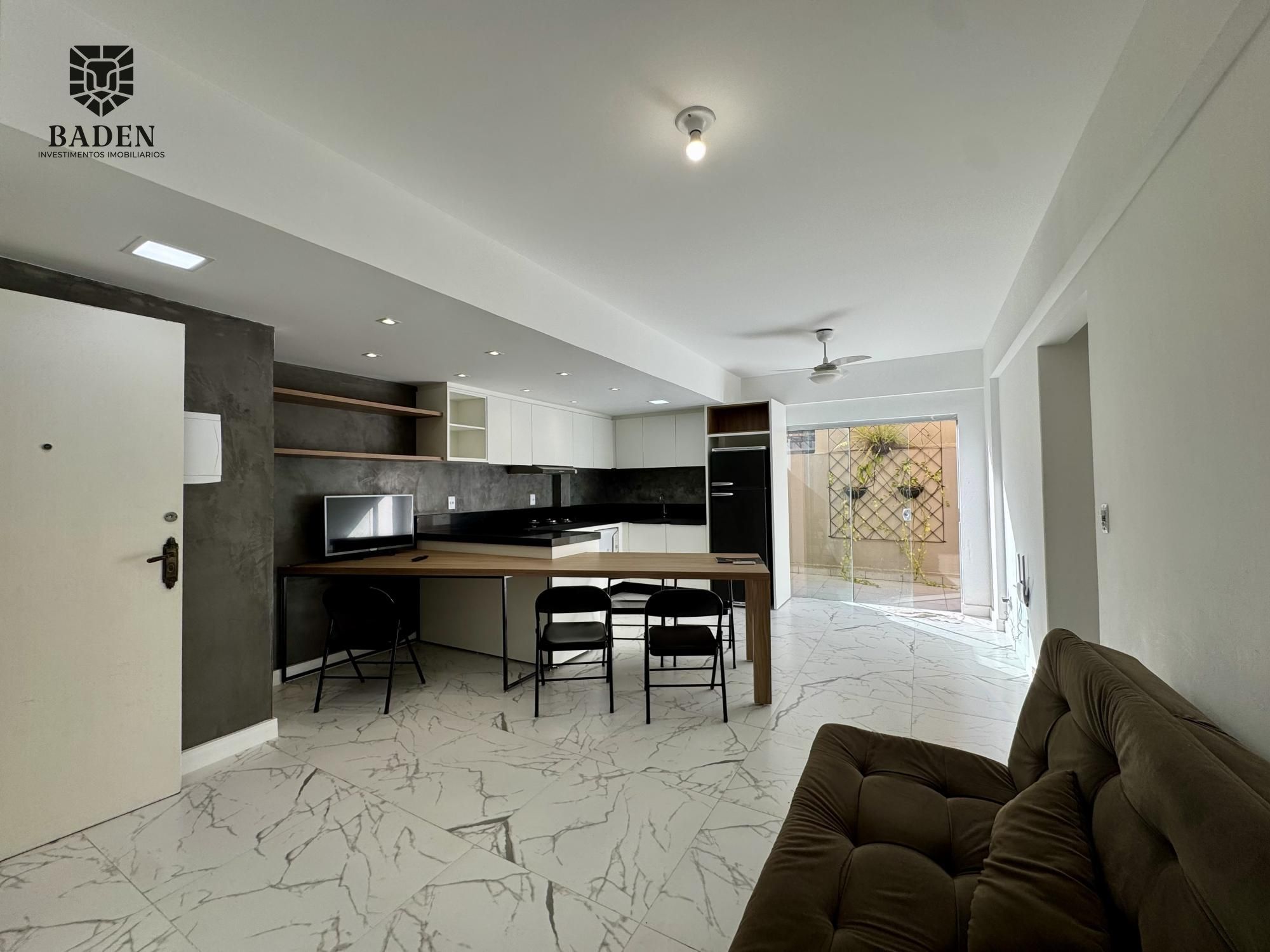 Apto Diferenciado com 105m² / 2 Dormitórios / Centro / Balnerário Camboriú / SC