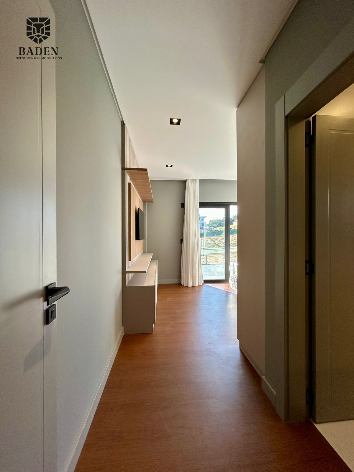 Casa à venda com 4 quartos, 296m² - Foto 30